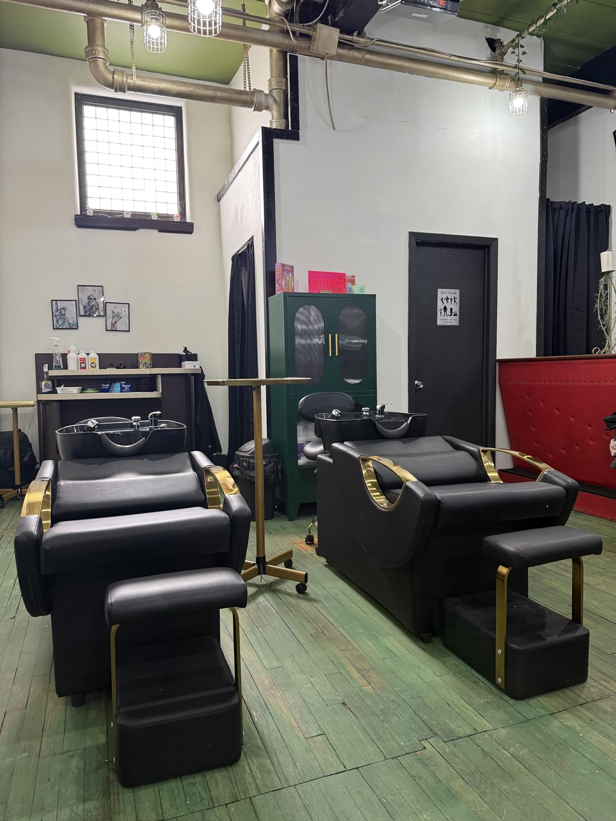 Salon Shampoo Bowl and Chair Set with Footstool - Modern Black & Gold Barber Backwash Chair, Heavy Duty 450lbs Hair Washing Chair with Deep ABS Basin & Neck Rest for Spa Beauty Stylist customer photo 1