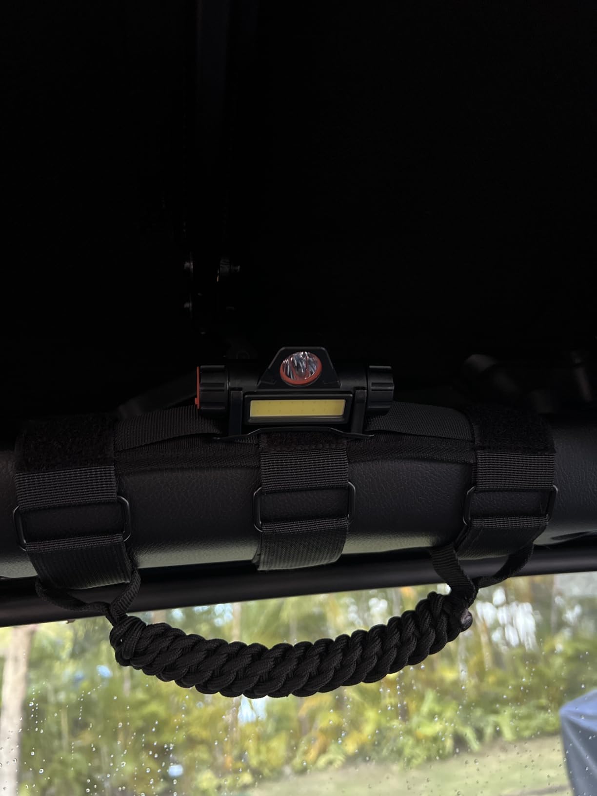 moveland Roll Bar Grab Handles with Light for Jeep Wrangler CJ YJ JK JL Gladiator JT UTV Polaris RZR 2 Door 4 Door Jeep Gladiator JT Accessories, Rechargeable Dome Light Durable (Black, 2 Pack) customer photo 1
