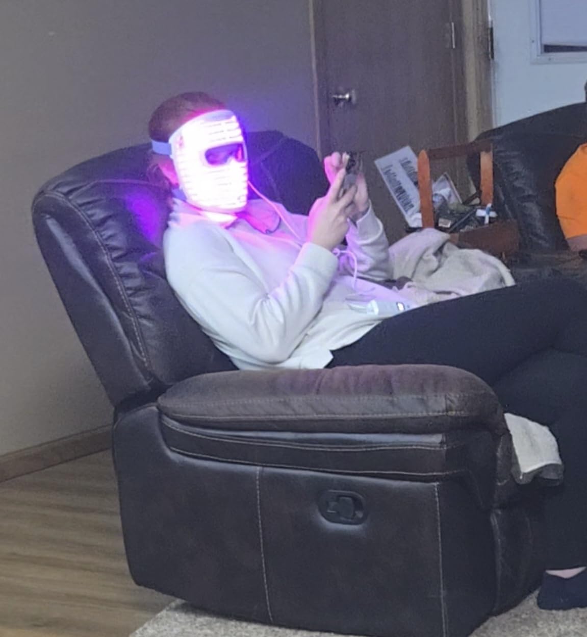 iRestore LED Face Mask for Youthful Skin, Red Light Therapy for Face, Red, Blue & Infrared Therapy for Wrinkles, Fine Lines, Dark Spots with 360 LEDs customer photo 1