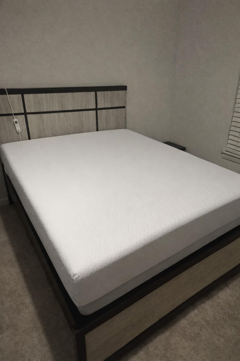 GAESTE 8 Inch Full Cooling Gel Memory Foam Mattress for Cool Sleep Medium Firm CertiPUR-US Certified Foam, Mattress in a Box Pressure Relief Removable Cover No Fiberglass customer photo 2