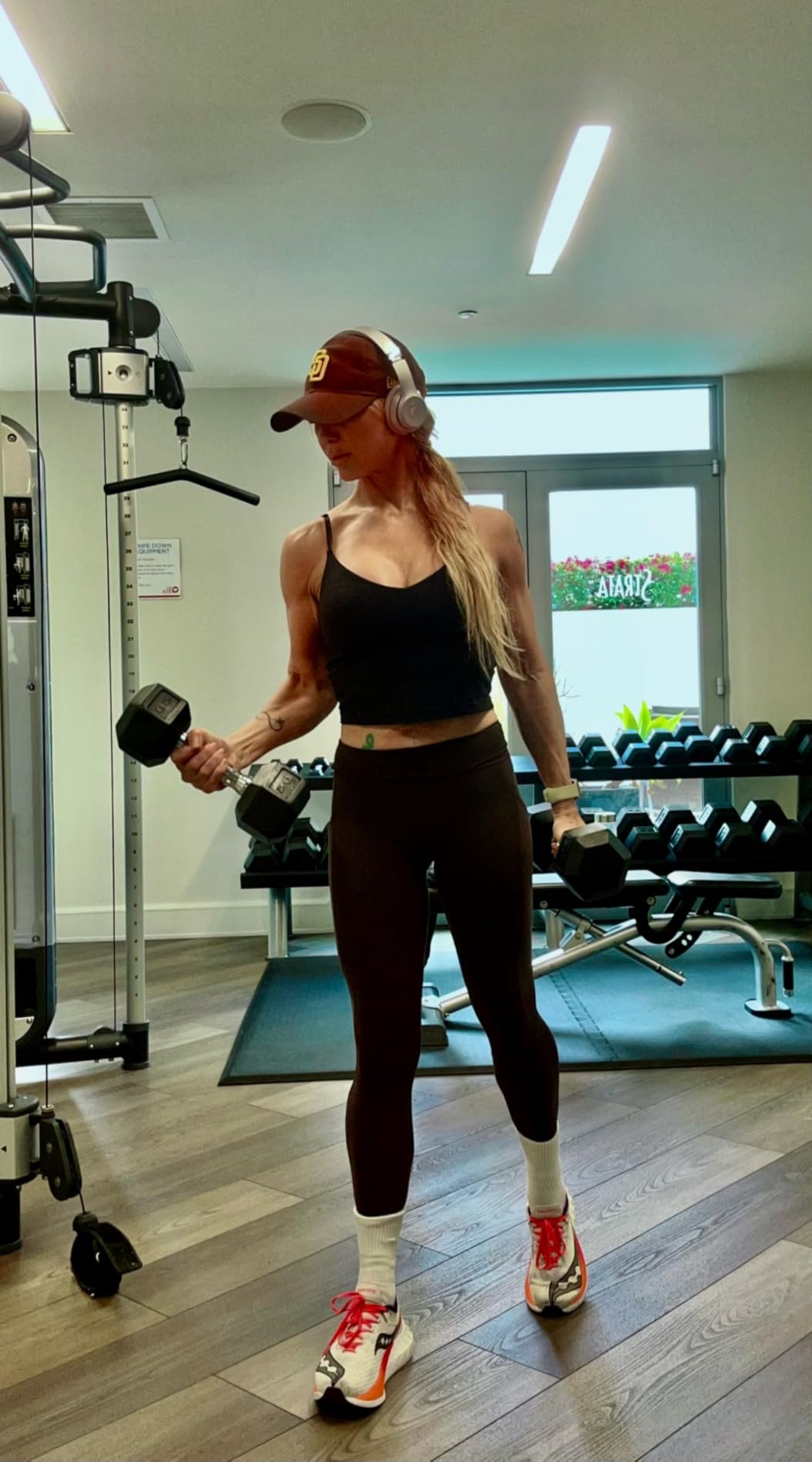 Men's Endorphin Pro 4 Sneaker customer photo 1