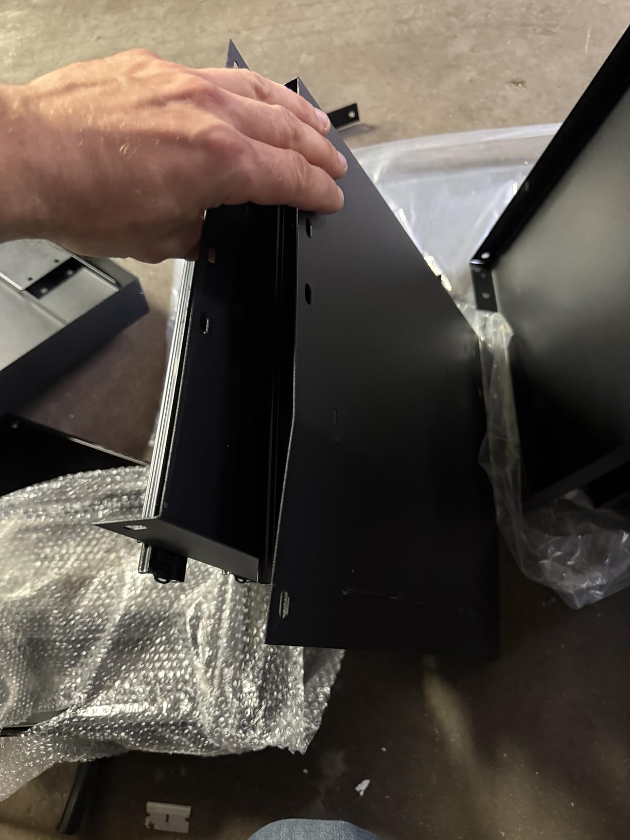 TOOLIOM 3-Tier Tilt-Table Welding Cart for Tig Mig Welder and Plasma Cutter with 360° Swivel Wheels customer photo 2