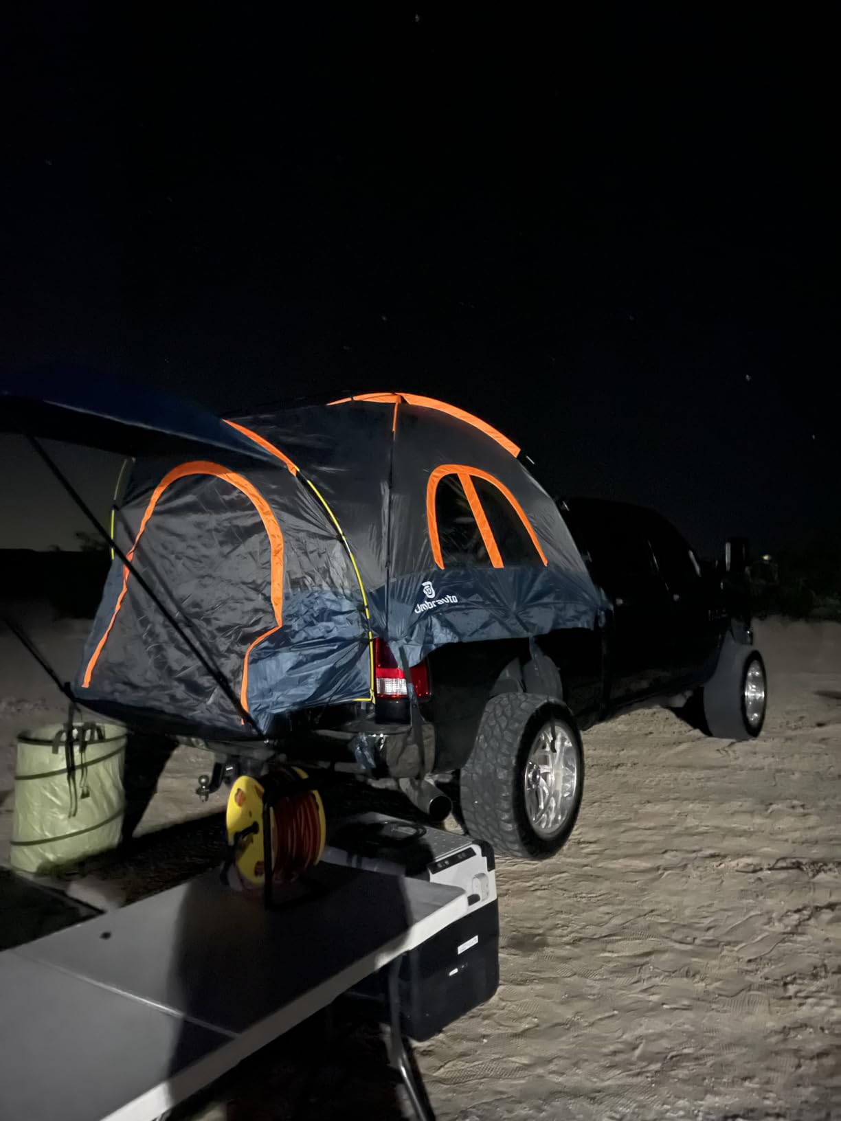 Umbrauto Truck Bed Tent with Awning: 5.5-5.8FT PU3000mm Waterproof Tailgate Pickup Truck Tents, Easy Set-up for 2 Person, Fits Full Size Short Bed, Chevy, Dodge, Ford, GMC, Green customer photo 1