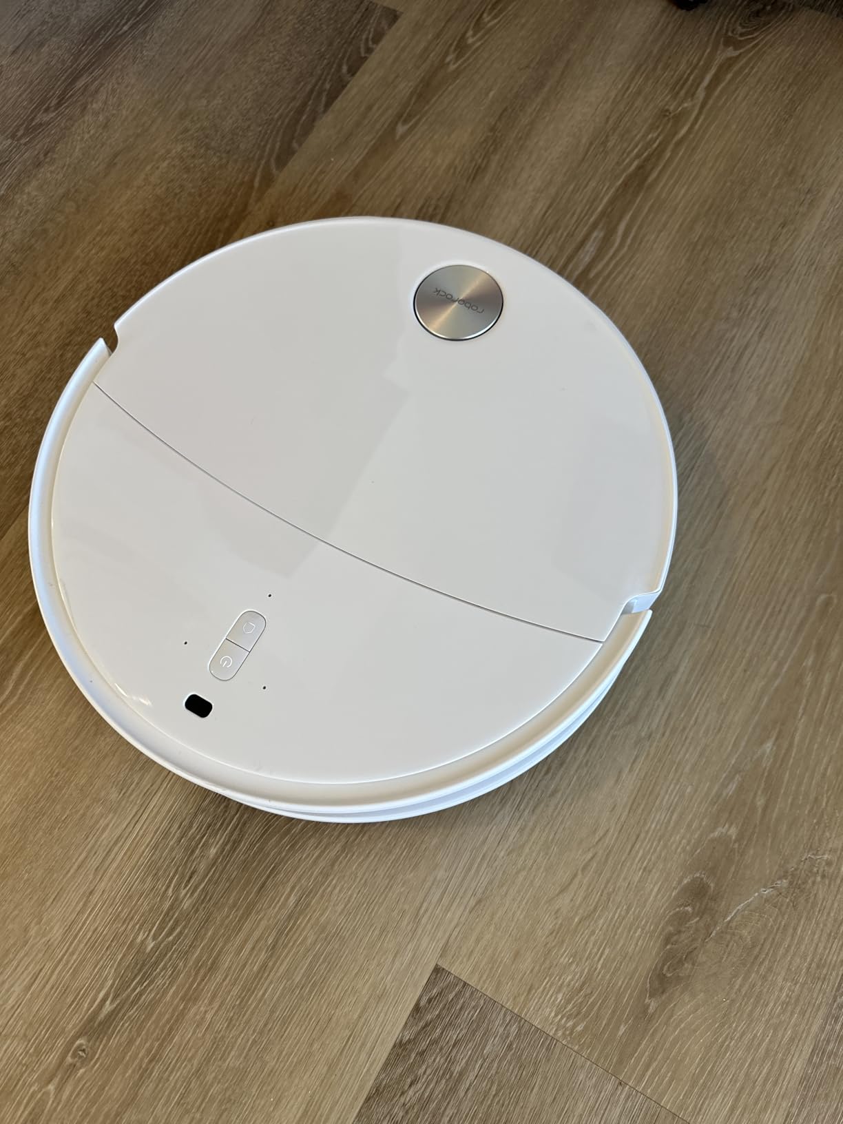 Qrevo Curv Robot Vacuum and Mop, Zero-Tangling, AdaptiLift Chassis, FlexiArm Technology, AI Obstacle Recognition, 17mm Mop Lift, 18,500Pa Suction, Hot Water Mop Washing & Dock Self Cleaning customer photo 2