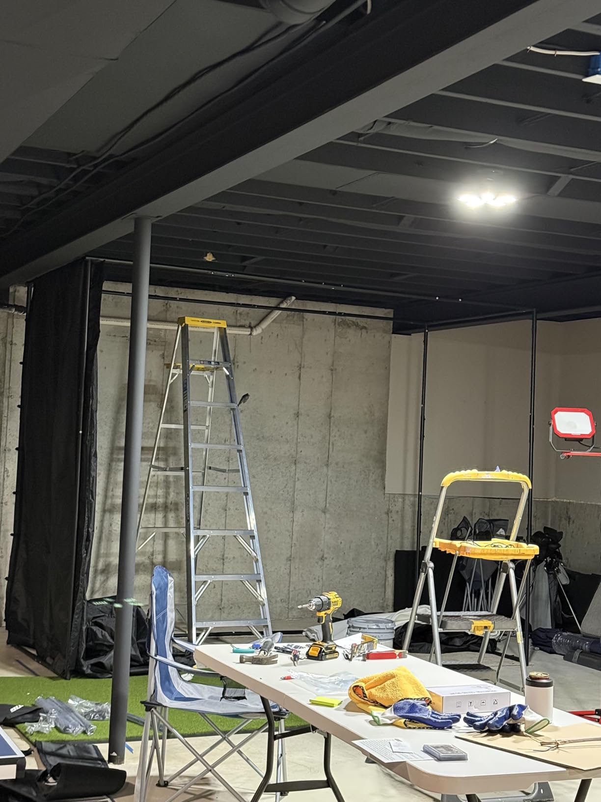 Complete Golf Simulator Enclosure Package - 4K-Ready Impact Screen with Blackout Cage, Projector Mount, Frame Poles, Side Shank Nets | Indoor & Garage Practice | Easy Setup | 12-Month Warranty customer photo 1