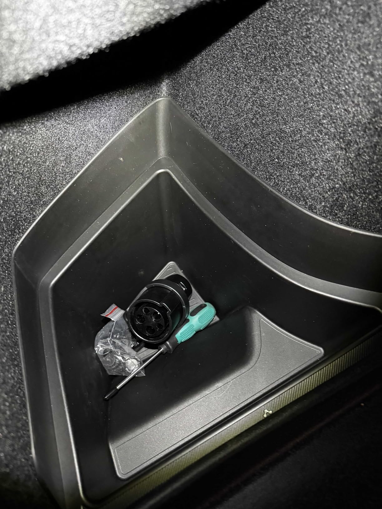 Spigen Trunk Organizer 2 Pack Storage Bins for Tesla Model 3 Highland (Standard, Premium & Performance 2024/25/26) with Raised Edge Protection customer photo 2