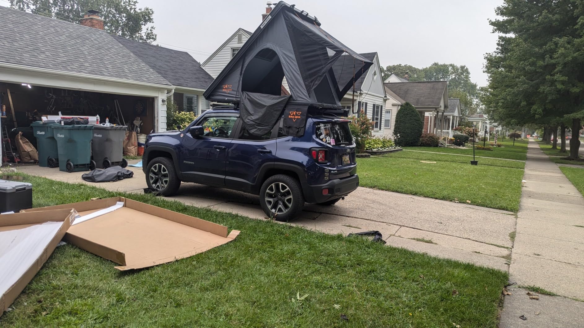 Sanhima Rooftop Tent Hard Shell - Hotham Lite Overland Aluminium Roof Top Tent 4.56