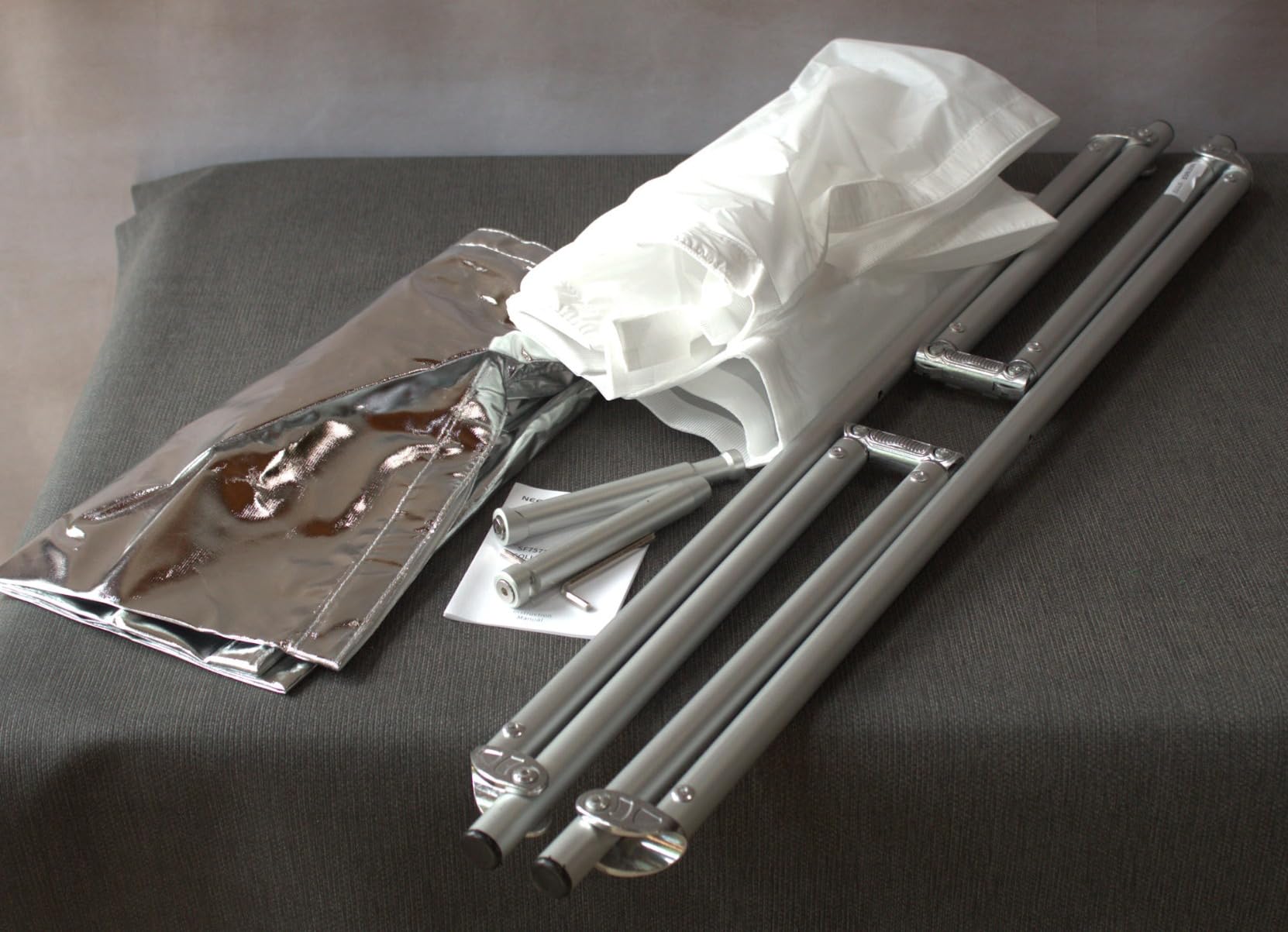 NEEWER Light Diffusion Panel Scrim Kit with Silver/White Reflector Film 35