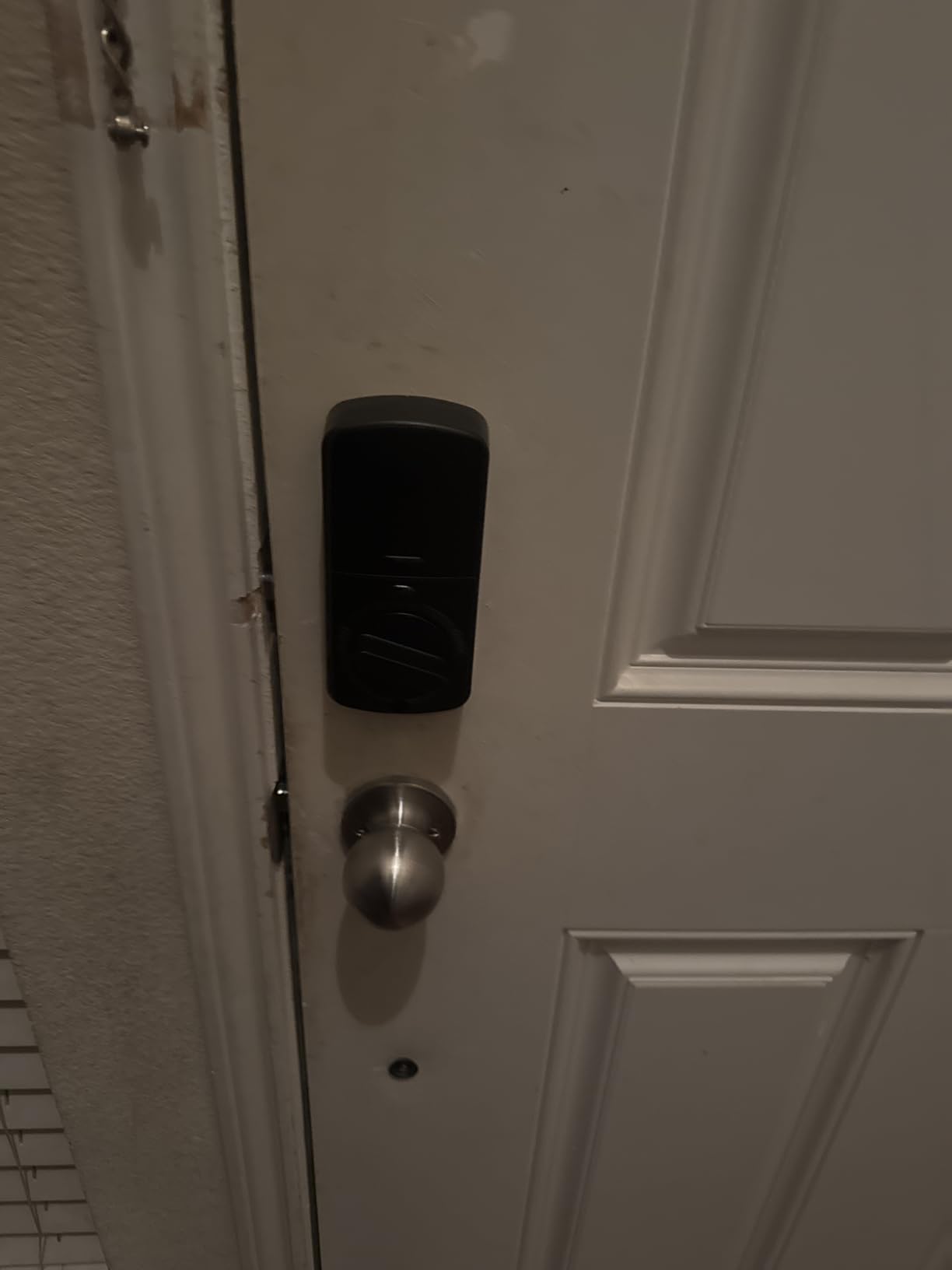 DESLOC Smart Door Lock B200, Smart Deadbolt Lock, Keyless Entry Door Lock, Fingerprint Smart Lock, Smart Locks for Front Door, App Control, Touchscreen Keypad Deadbolts,12-Month Battery, BHMA Grade3 customer photo 2