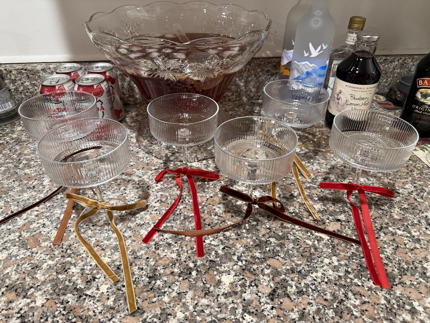 11oz Large Vintage Coupe Glasses Set of 6,Ribbed Cocktail Glasses,Classic Espresso Martini Glasses,Margarita and Champagne Glasses for Bar,Wine,Dessert,Cocktail Glassware Gift Set customer photo 2