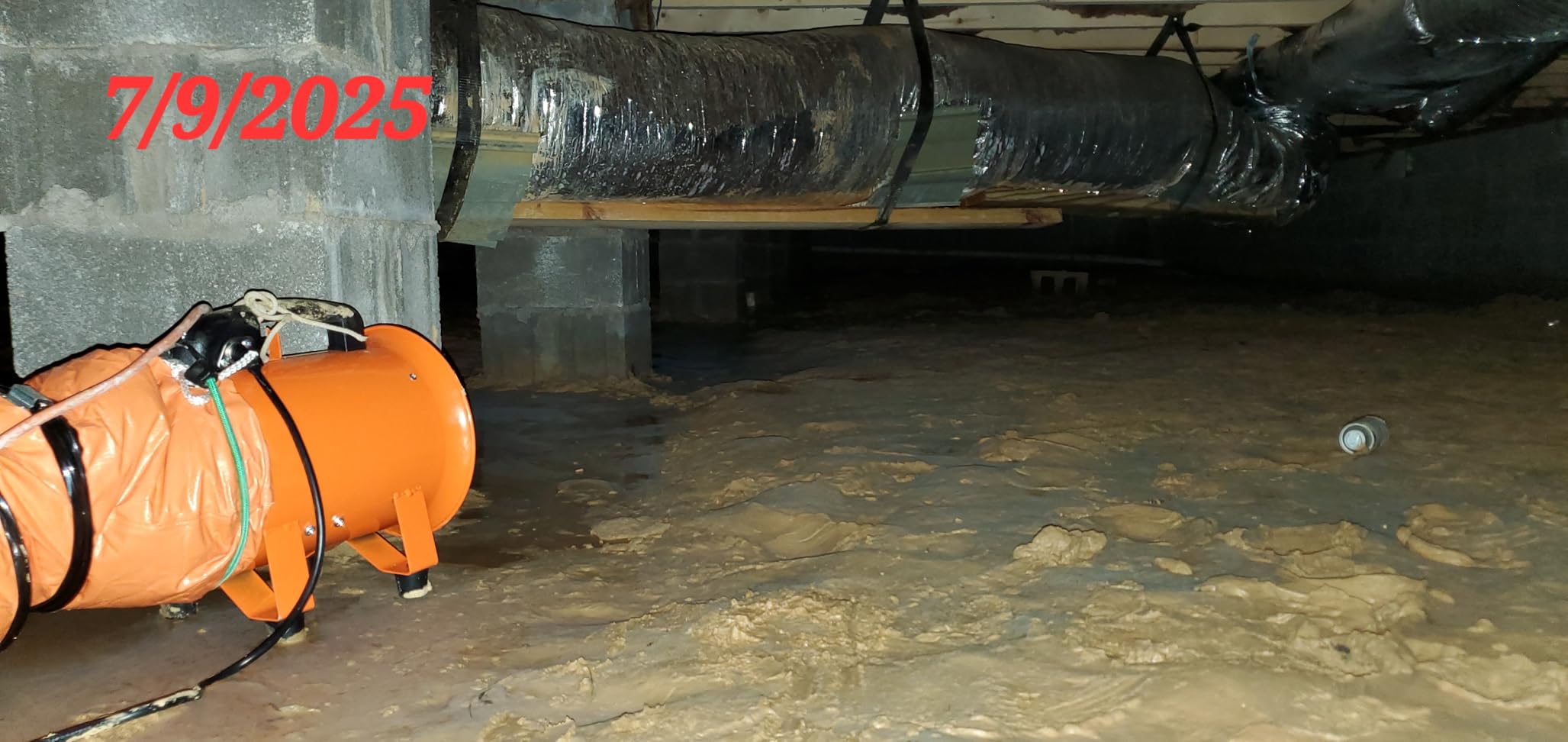 VEVOR Air Mover Blower Fan 12 Inch, 3198CFM 585W with 33ft Flexible Duct, Industrial Portable Ventilator Blower/Exhaust, Orange customer photo 1