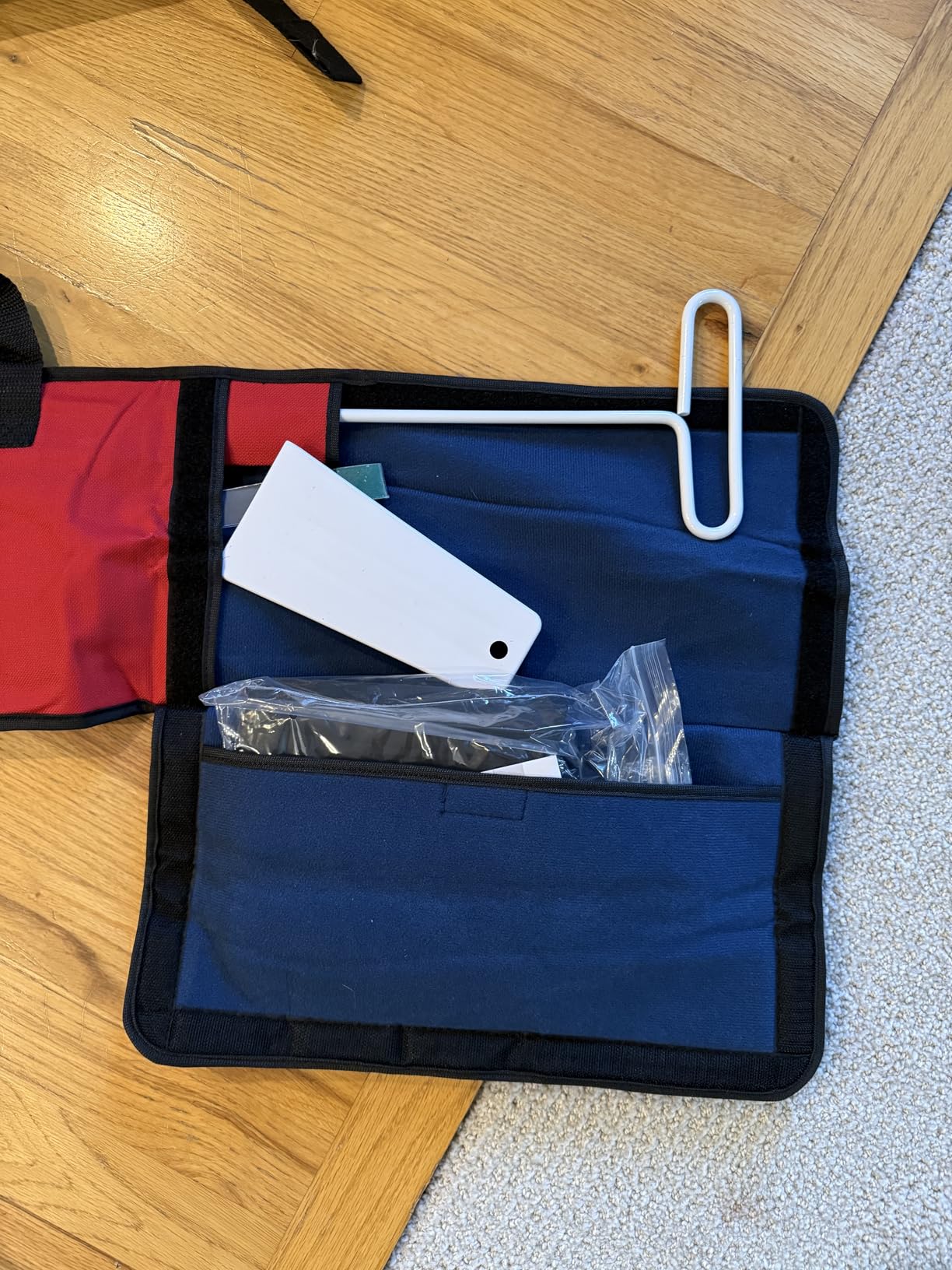 55 inch Long Reach Tools Kit for Car, Car Tools with J-Hook, Air Wedge Pump, Non-Marring Wedge and Carry Bag (HMP11-6PCS) customer photo 1