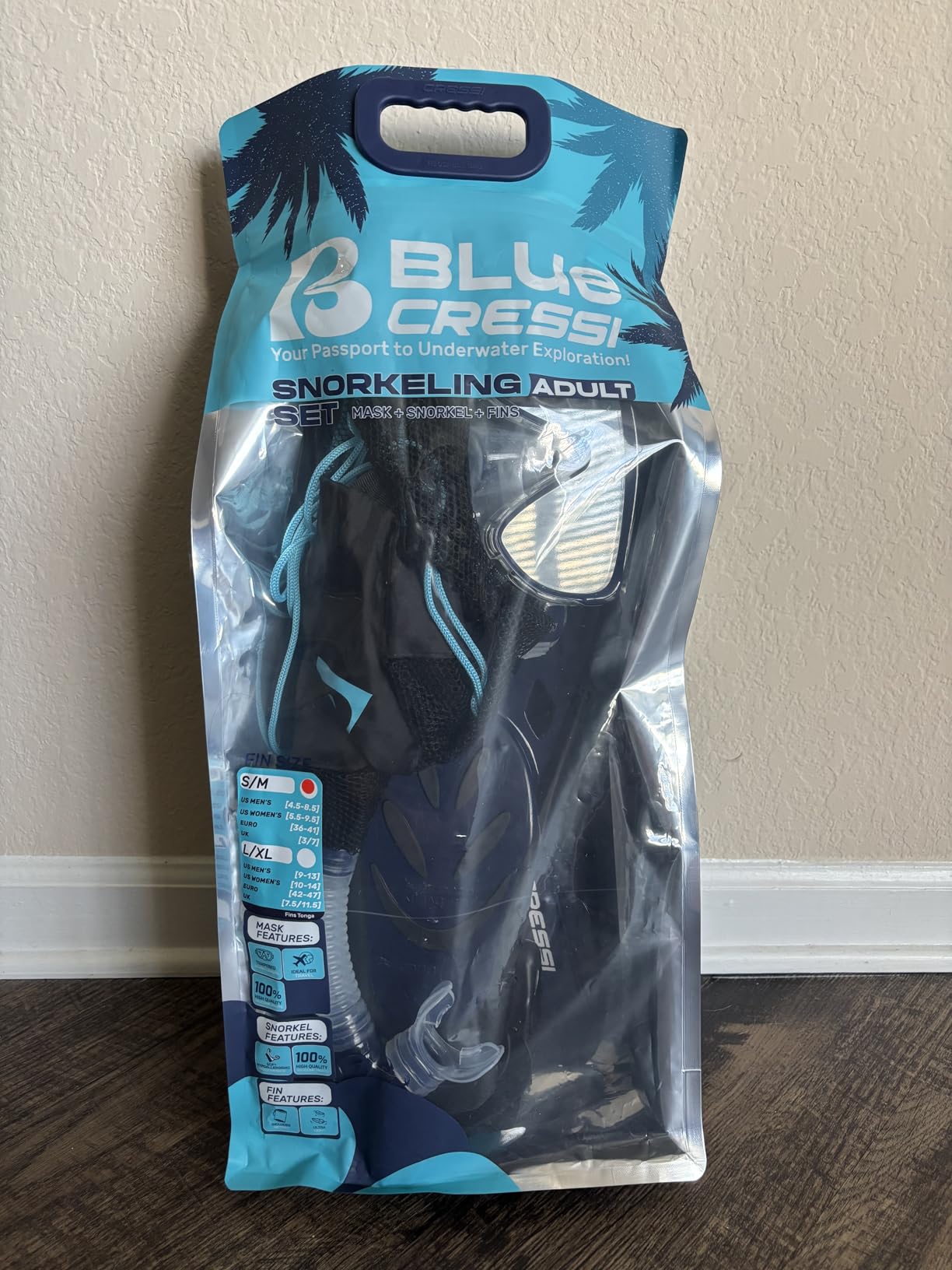 Cressi Snorkeling Set- Short Adjustable Fins, Silicone Mask, and Dry Snorkel- Compact for Travel- Adventure Set- Designed in Italy customer photo 1