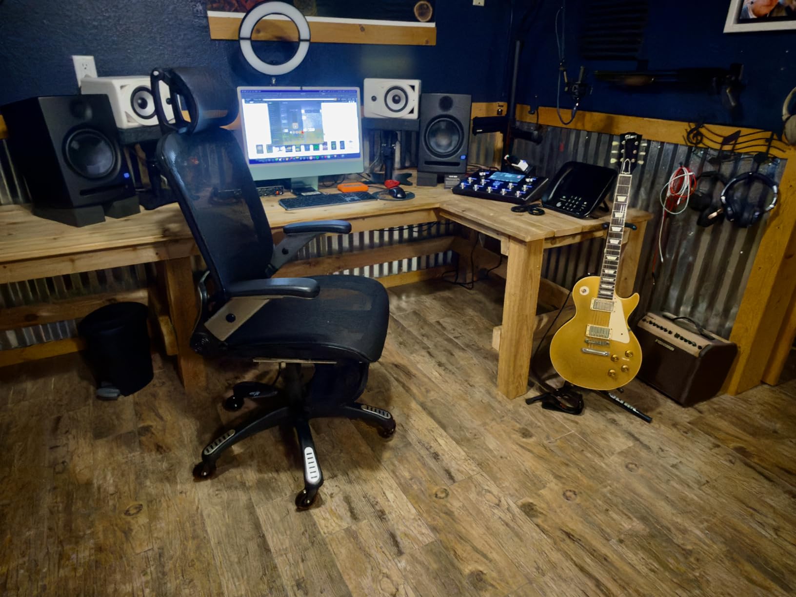 GABRYLLY Ergonomic Mesh Office Chair, Adjustable Home Desk Chair with Folding Armrest, 2D Headrest customer photo 2