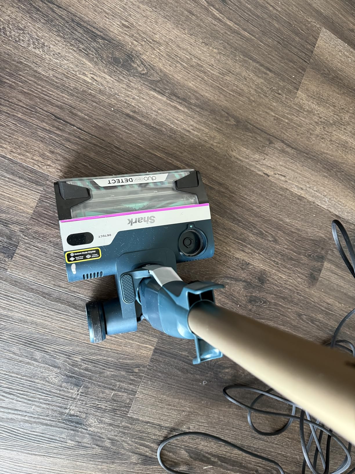 POWERDETECT Ultra-Light Corded Stick Vacuum with DuoClean Technology, Self-Cleaning Brushroll for No Hair Wrap, Anti-Allergen Complete Seal, and Odor Neutralizer Technology, HZ4002 customer photo 1