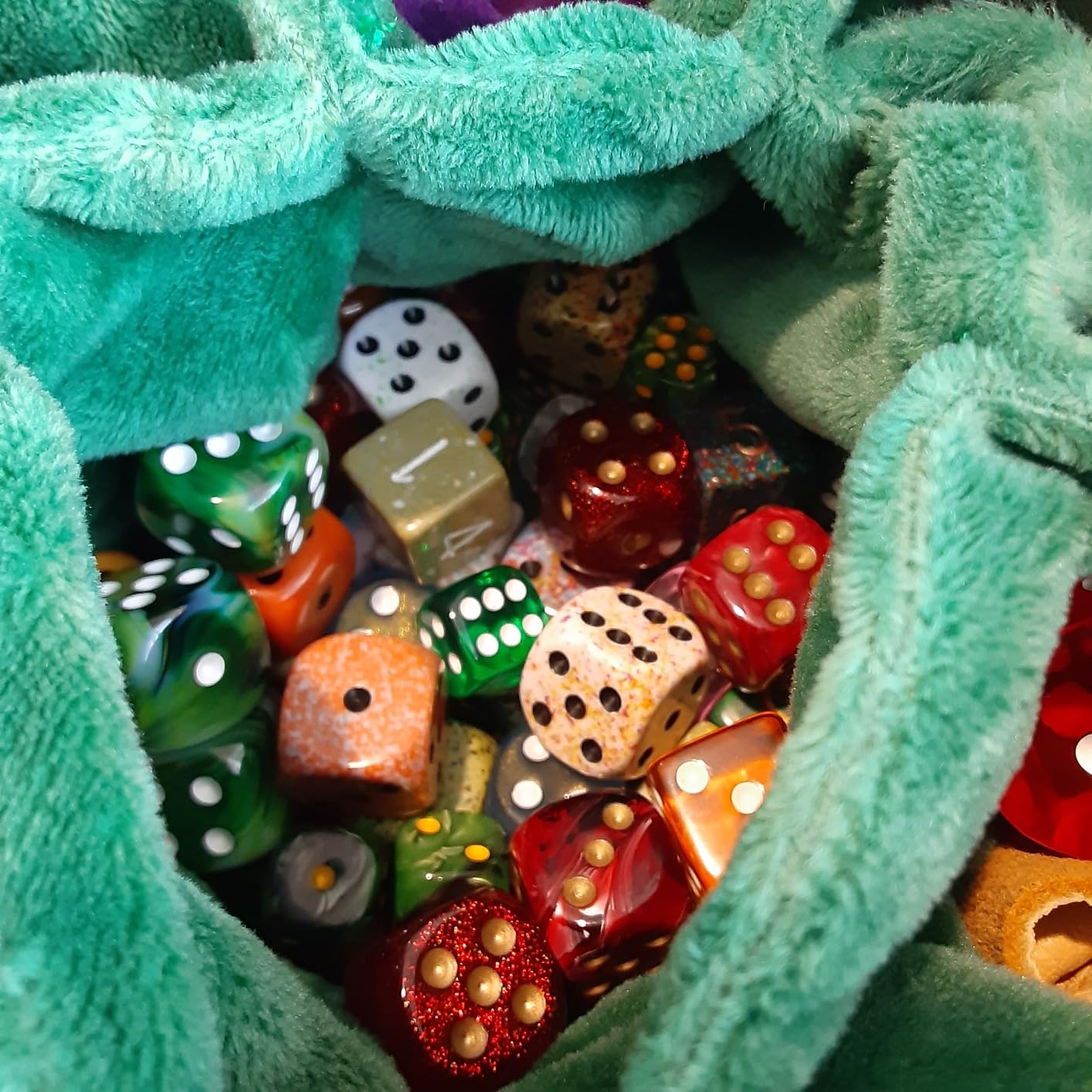 Large DND Dice Bag Leather Dice Storage Bag Dark Green D&D Drawstring Pouch with Pockets for RPG Table Games - Can Hold 200+ Polyhedral Dice customer photo 2