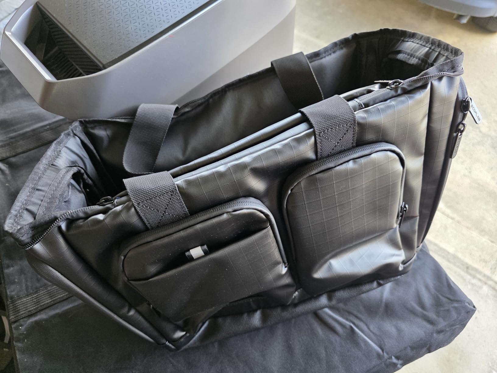 EF ECOFLOW DELTA 3 Portable Power Station, 1024Wh LiFePO4 Battery, Full Charge in 56 Min, 1800W AC/100W USB-C Output, Solar Generator(Solar Panel Optional) for Home Backup Power, Camping & RVs customer photo 1