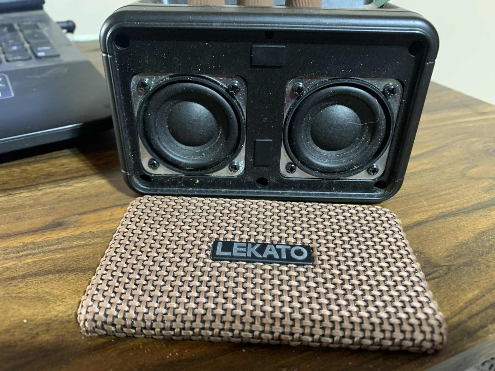 LEKATO Mini Guitar Amplifier, Dual Speakers 5W, Rechargeable Electric Guitar Amp Bluetooth with Clean Overdrive, 6H Working, Headphone Jack, Portable Small Amp for Practice AG-04 (Brown) customer photo 1