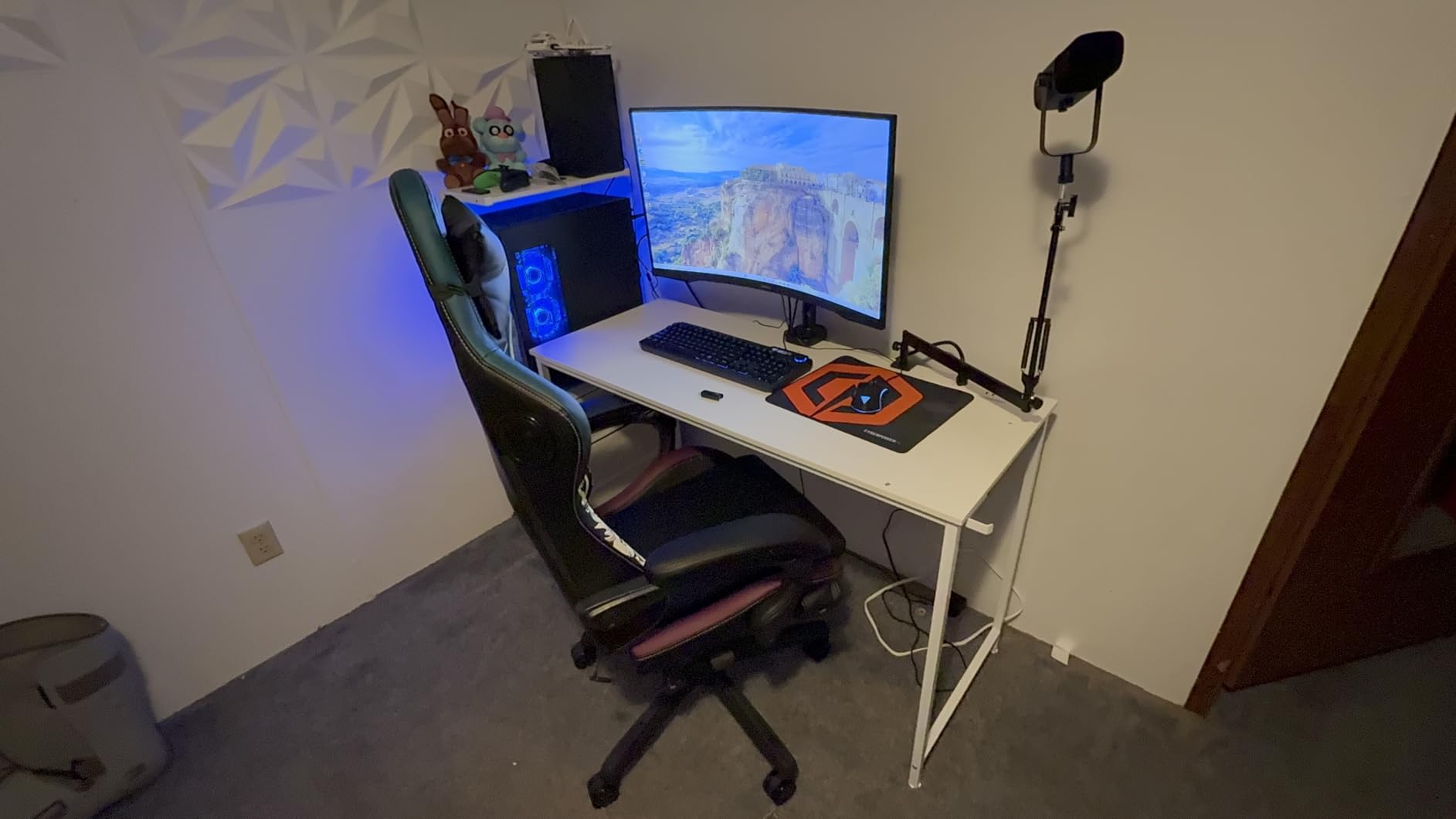 CLX Set Gaming PC - AMD Ryzen 7 9700X 3.8GHz, GeForce RTX 4070 Super, 1TB NVMe M.2 SSD, 32GB DDR5 RGB Memory, 360mm AIO, WiFi, Windows 11 Home, Black customer photo 1