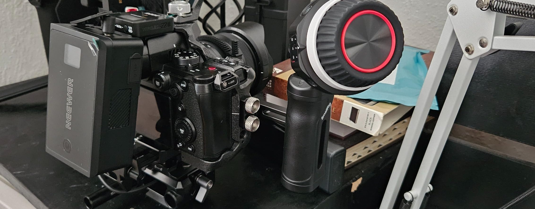 SmallRig Wireless Follow Focus Kit with Handwheel Controller & Receiver Motor customer photo 2