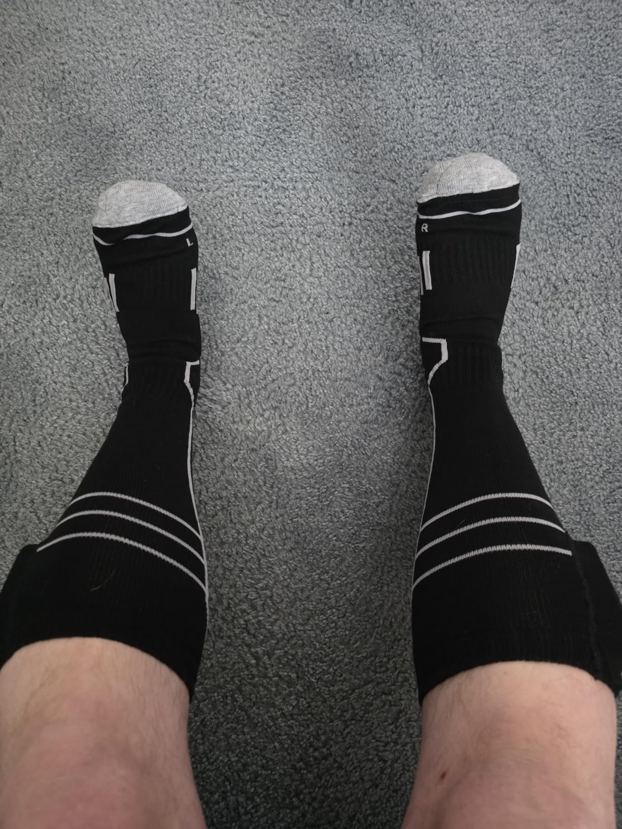 FREEHILL Merino Wool Heated Socks for Men Women, 5000mAh One-Click Control Rechargeable Cold Weather Heated Ski Socks customer photo 2