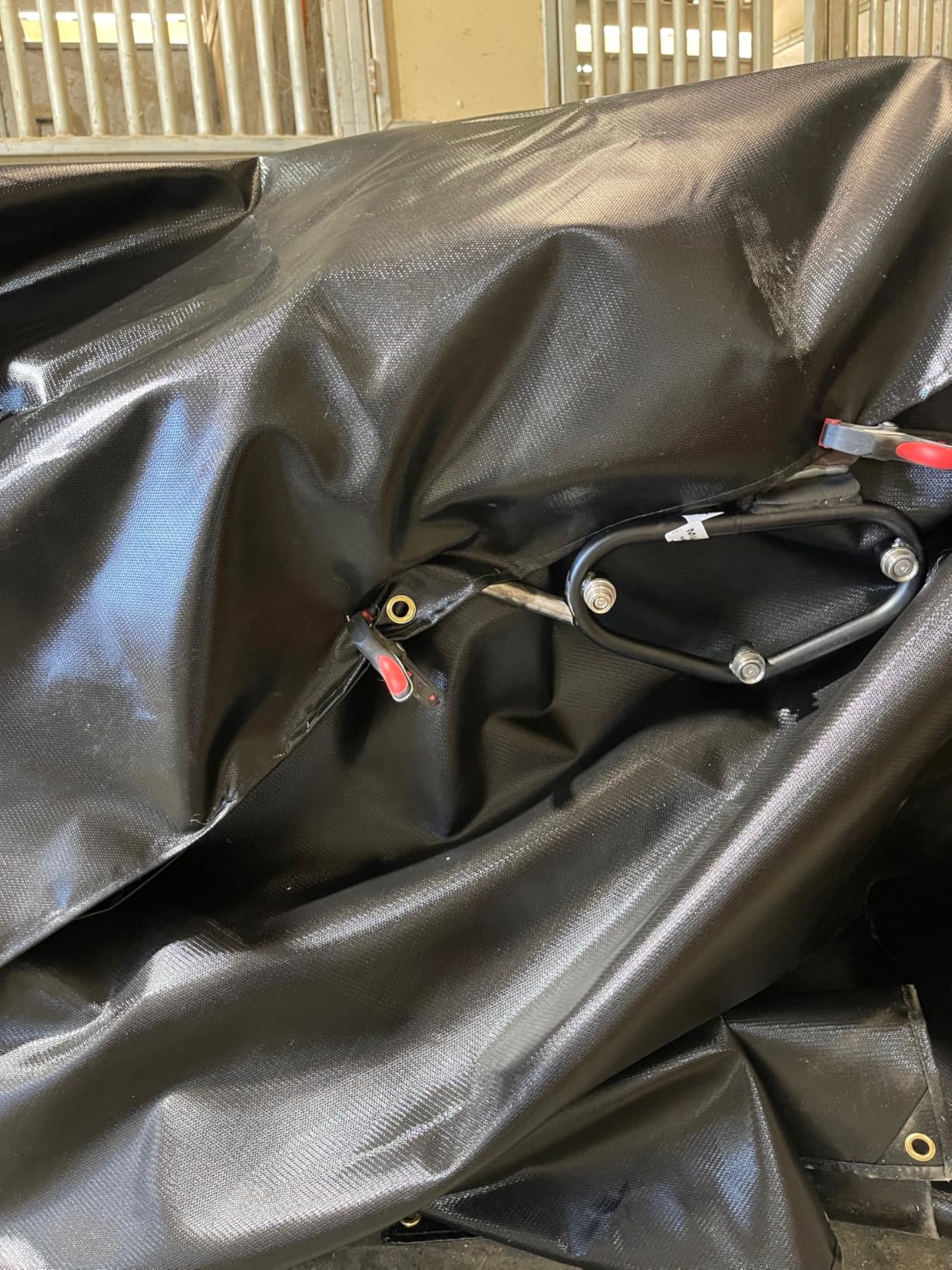 4x6ft Welding Blanket, Silicone Coated Fiberglass Fire Blanket, Welding Blanket Fireproof, Designed for in Home and Outdoor Use for Professional and Heavy-duty Welding, Cutting, and Other Uses customer photo 1