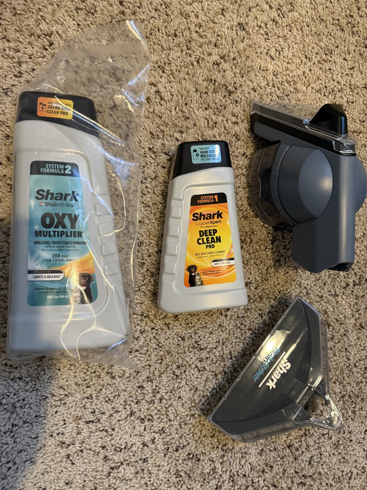 Shark StainStriker HairPro Portable Carpet, Upholstery & Area Rug Cleaner with Pet Mess & Hair Tools, Self-Cleaning, Perfect for Pets & Car Interiors, 4 Cleaning Tools & Pet Solution, Copper, PX251 customer photo 2