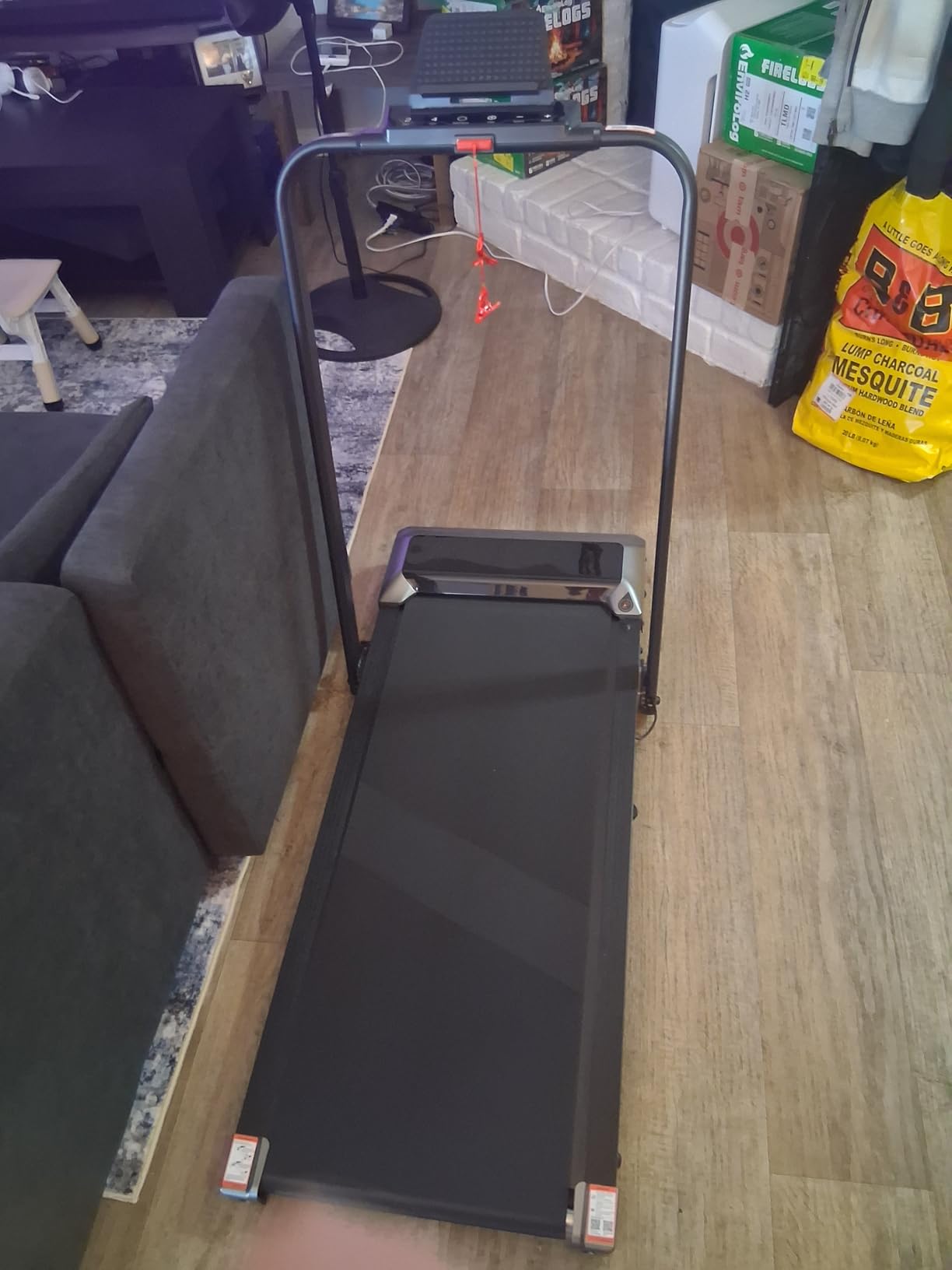 Walking Pad Treadmill with Incline, 2 in 1 Foldable Treadmills for Home Small Office, 300lbs Portable Compact Under Desk Treadmill with App, Remote Control and LED Display customer photo 1