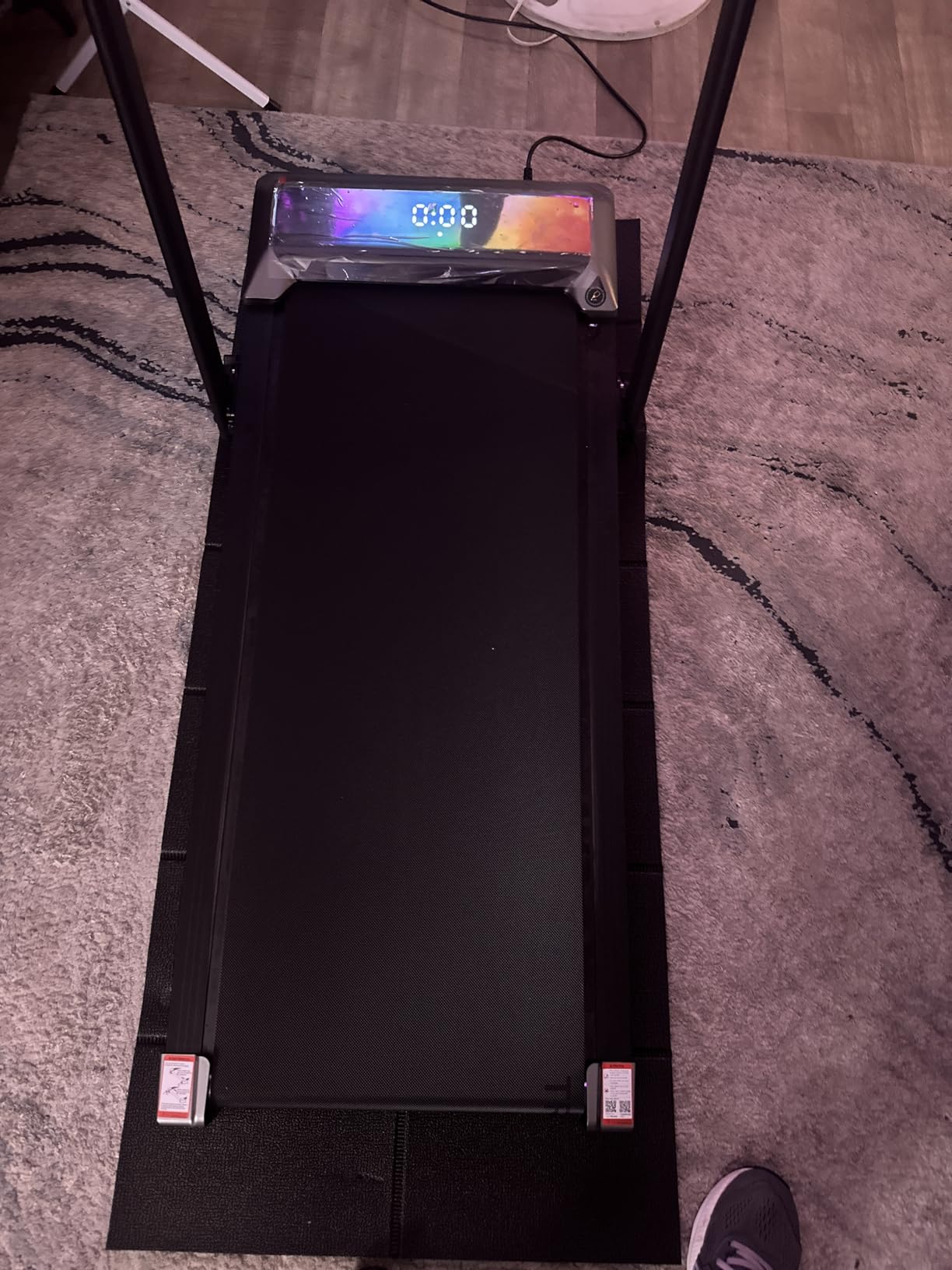 Walking Pad Treadmill with Incline, 2 in 1 Foldable Treadmills for Home Small Office, 300lbs Portable Compact Under Desk Treadmill with App, Remote Control and LED Display customer photo 2