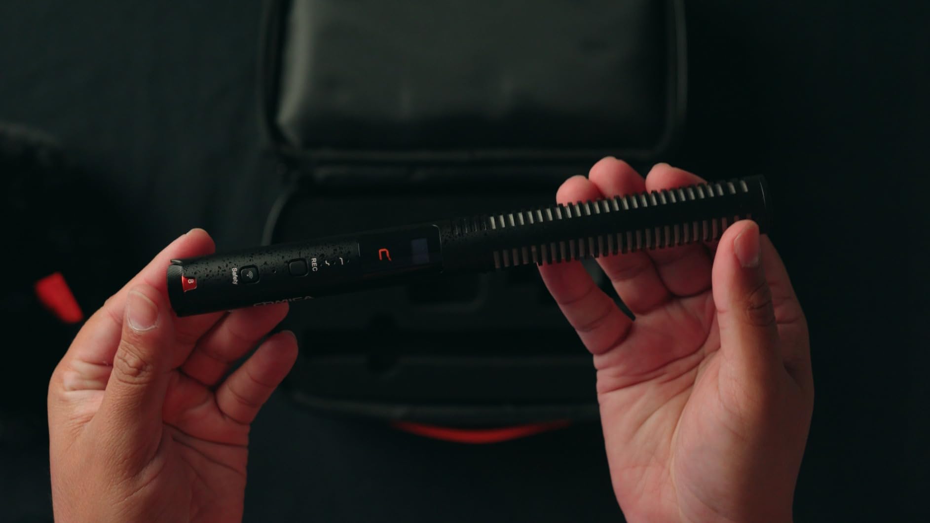 COMICA VM40 Shotgun Microphone - 48kHz/32-bit Float Recording, Wired & Wireless Modes, 32GB Onboard Storage - Compatible with Canon, Nikon, Sony Cameras & Camcorders for YouTube, Interviews & Filming customer photo 2