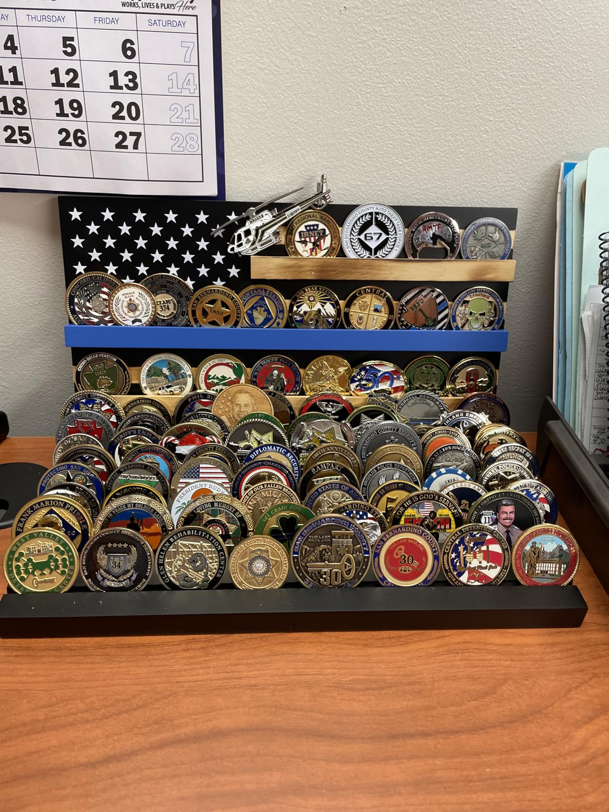 11 Rows Challenge Coin Display, Removable Military Coin Holder Display with American Flag, Wooden Coin Display Case Rack Holds 95-106 Coins,Black customer photo 2