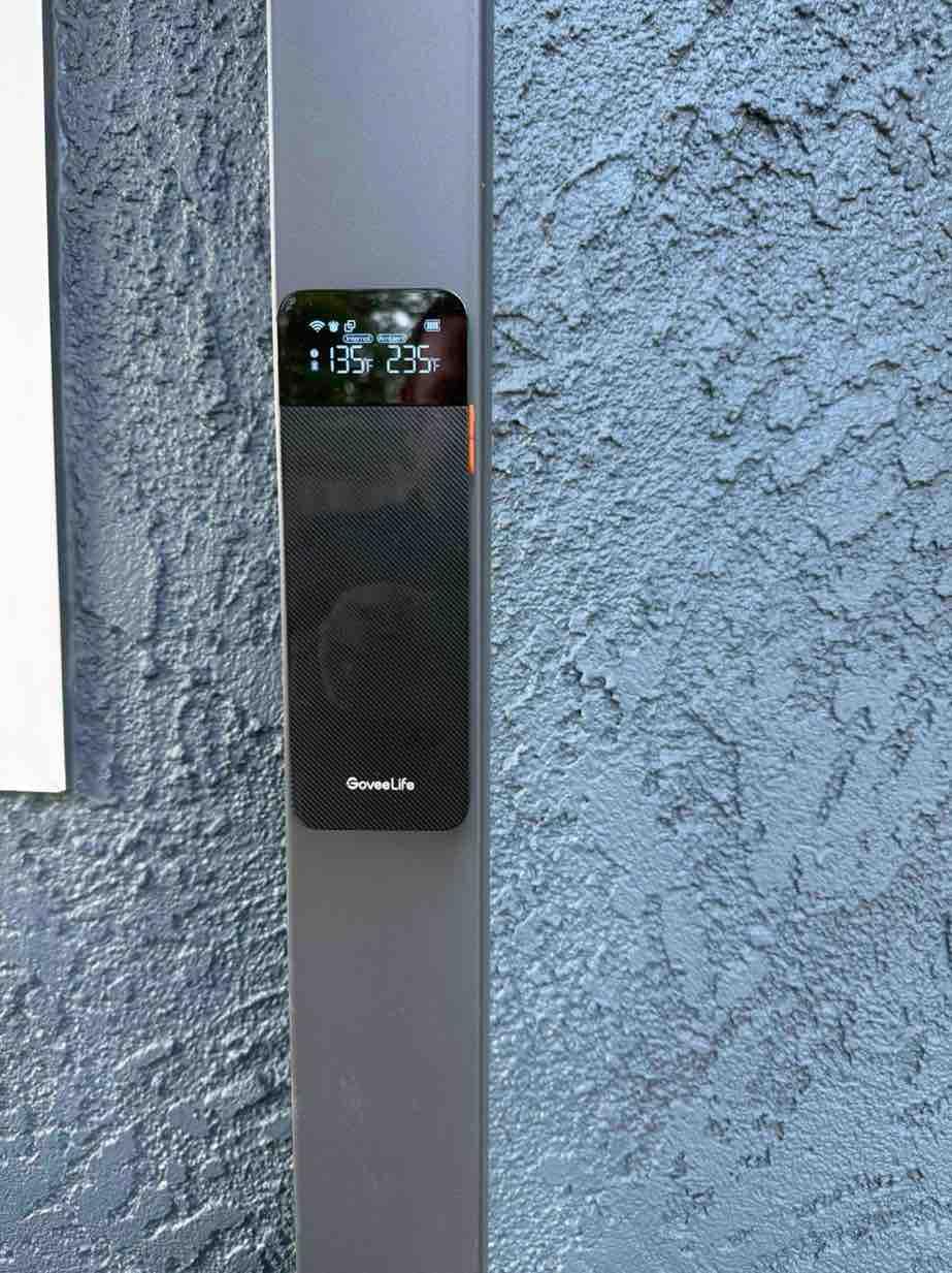 GoveeLife Bluetooth Wireless Meat Thermometer with Digital Standalone LCD Base, WiFi Unlimited Range, ±1.8℉ Accuracy, Food Grade Internal Ambient Sensor Probes for Kitchen, BBQ, Grill, Oven, Smoker customer photo 2