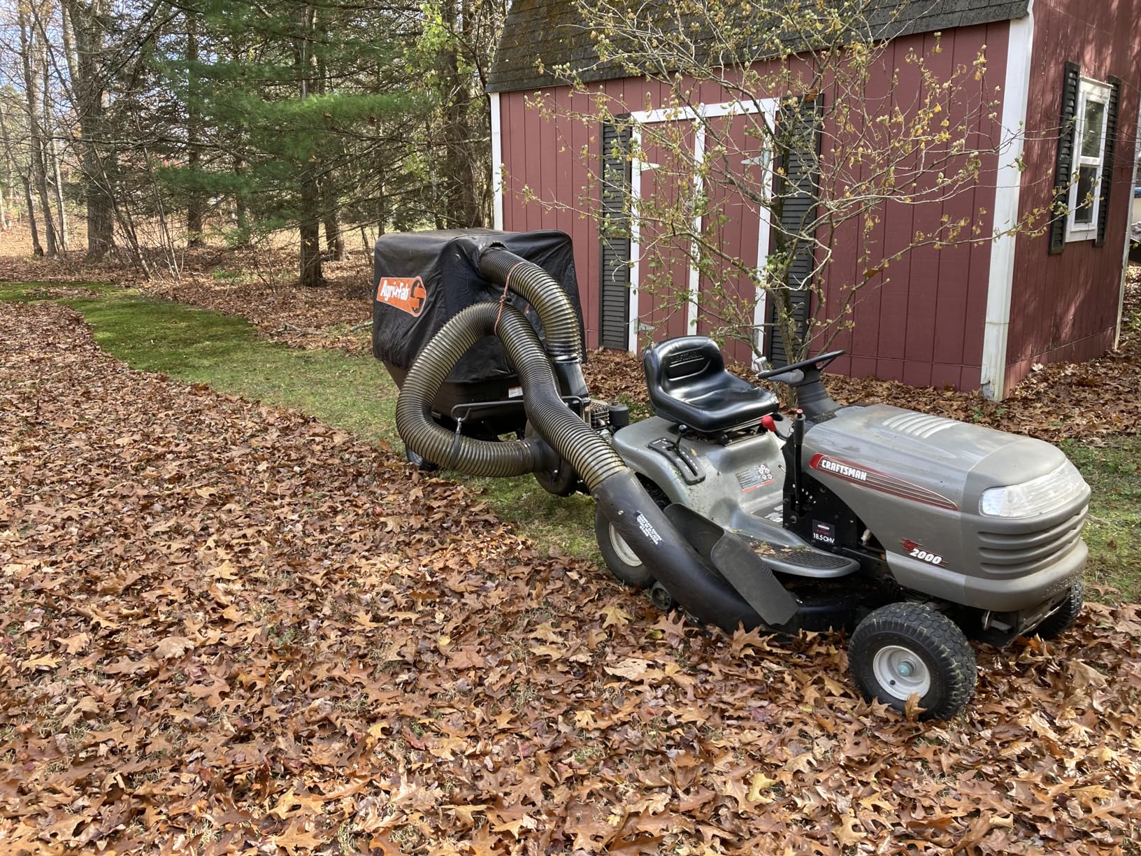Agri-Fab 45-0630 Large Capacity 29 CU FT Soft Top Mow-N-Vac, Tow Behind Lawn Vacuum, Leaf Vacuum, Gas Powered, Easy Single Lever Dumping customer photo 3