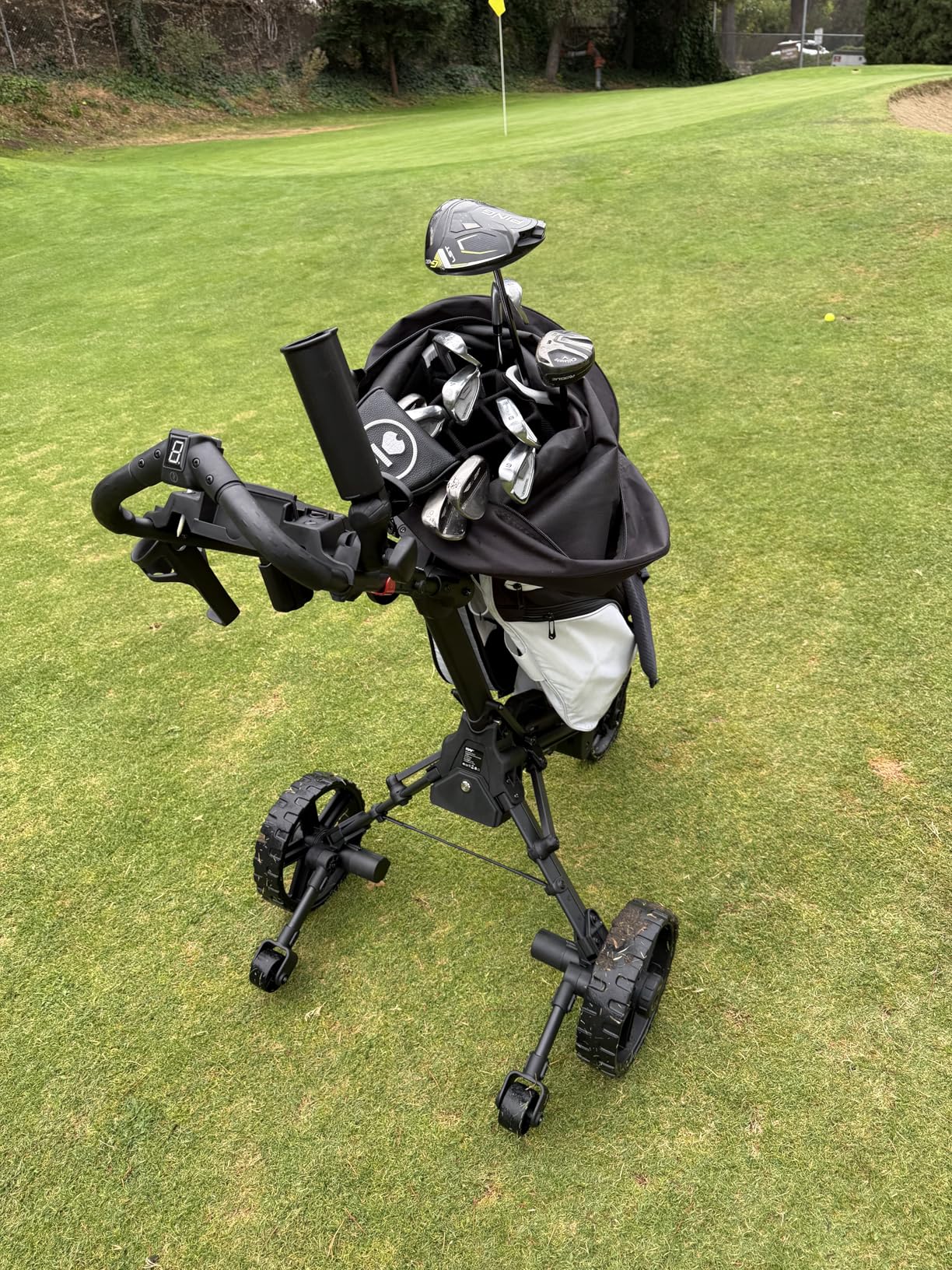 KVV Electric Golf Push Cart with Remote Control, Super Compact and Lightweight Electric Golf Cart, Smallest Folding Size Electric Golf Cart, Suitable for All Terrains customer photo 1