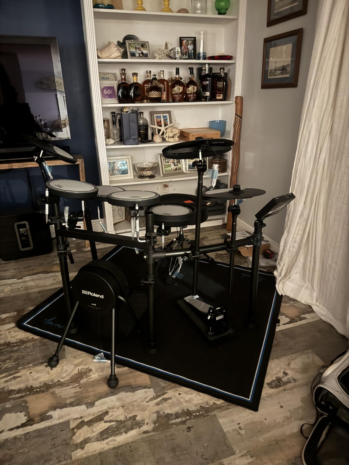 Roland VQD106 V-Drums | Revolutionary 5-Piece Electronic Quiet Design Drum Kit | Perfect for Home Practice | Up To 75% Noise Reduced Pads | TD-07 Sound Module | Bluetooth Connectivity customer photo 1