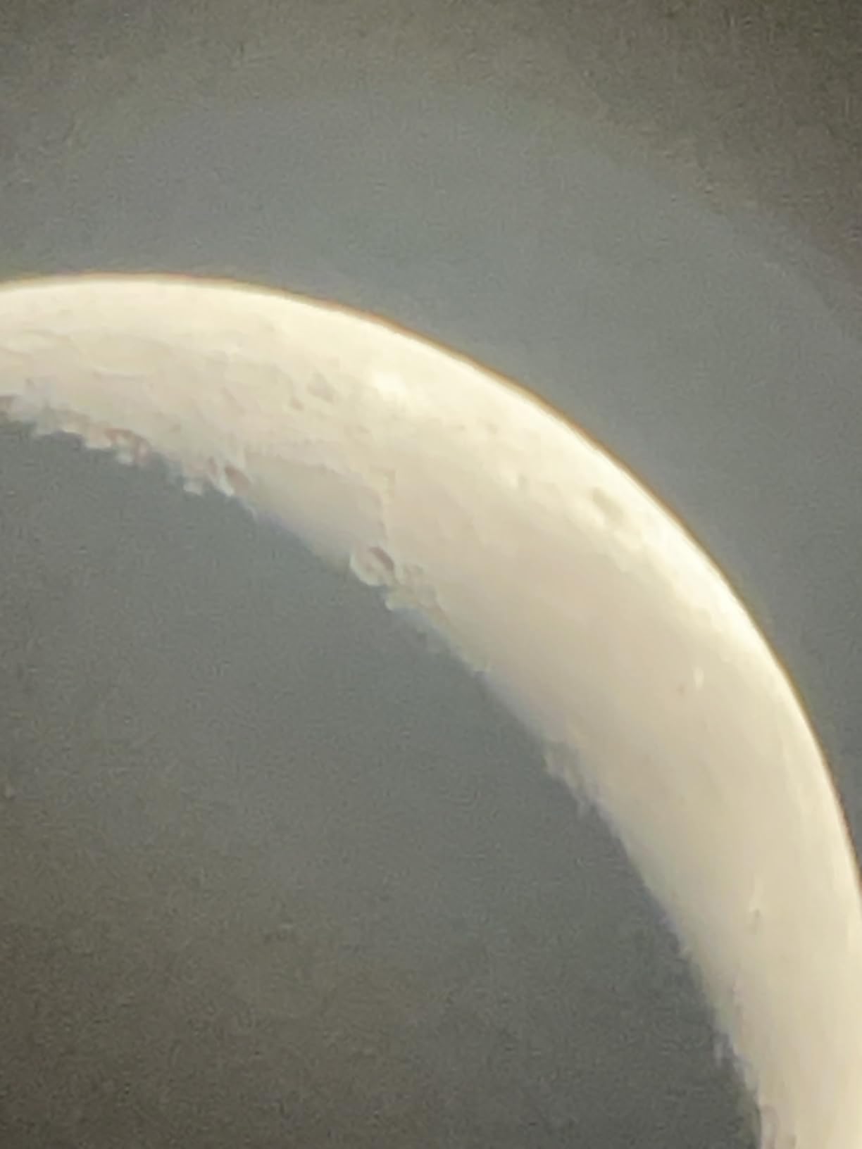 Complete Telescope Eyepiece Set - Multi-Coated Optics - 1.25 inch Eyepiece Set with 4mm, 10mm, 20mm Lenses, 5X Barlow Lens, 2 Moon Filters, 2 Polarizing Filters customer photo 1