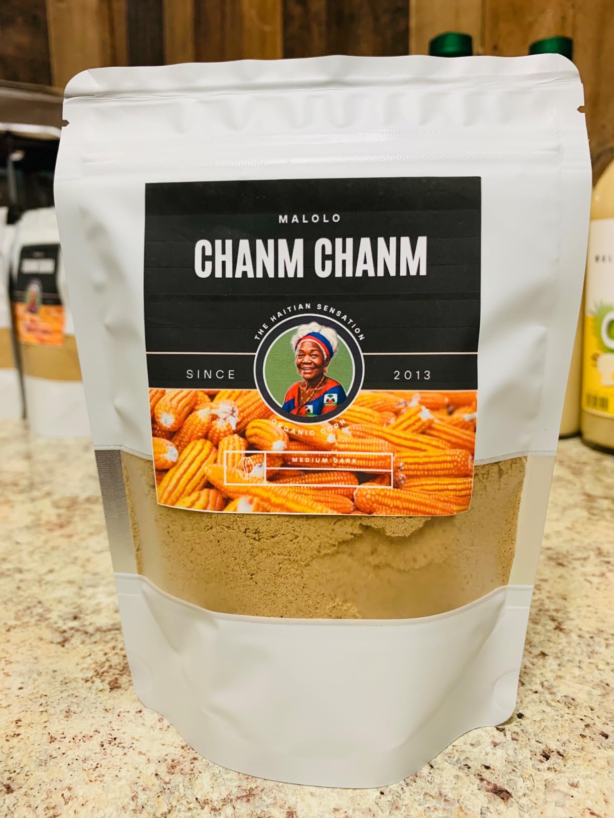 VEVOR 550g Electric Grain Mill Grinder, High Speed 2000W Commercial Spice Grinders, Stainless Steel Pulverizer Powder Machine, for Dry Grains Spices Cereals Coffee Corn Pepper, Straight Type customer photo 1