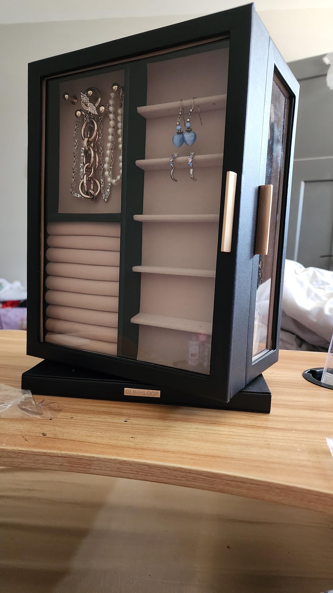 360° Rotating Jewelry Box with 7 Drawers, Spacious Vertical Jewelry Organizer with Glass Window, Jewelry Storage Case, Dustproof & Moisture-resistant Design, White customer photo 2