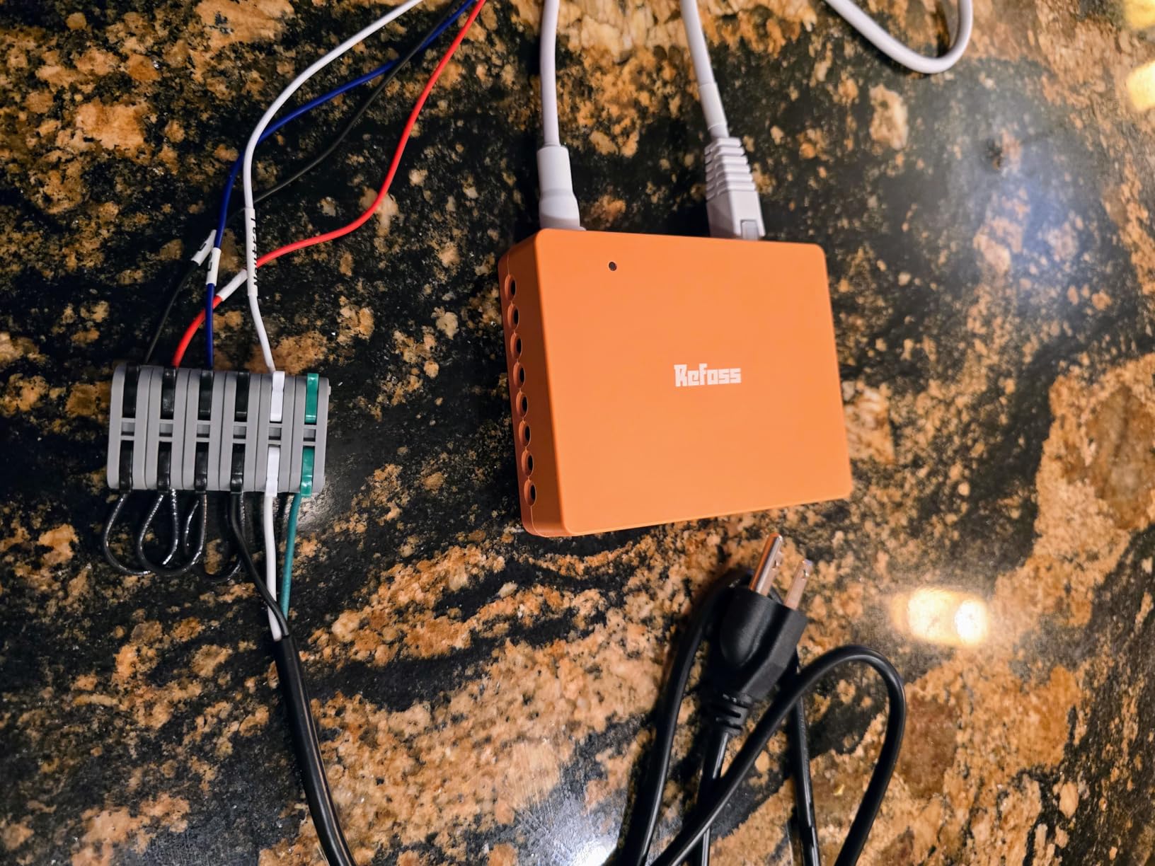 Smart Home Energy Monitor Supports Home Assistant, Real-Time Accurate Energy Consumption Tracking, Electricity Usage Monitor with 16x60A Circuit Sensor, 36-Month History, Solar Metering, ETL Certified customer photo 1