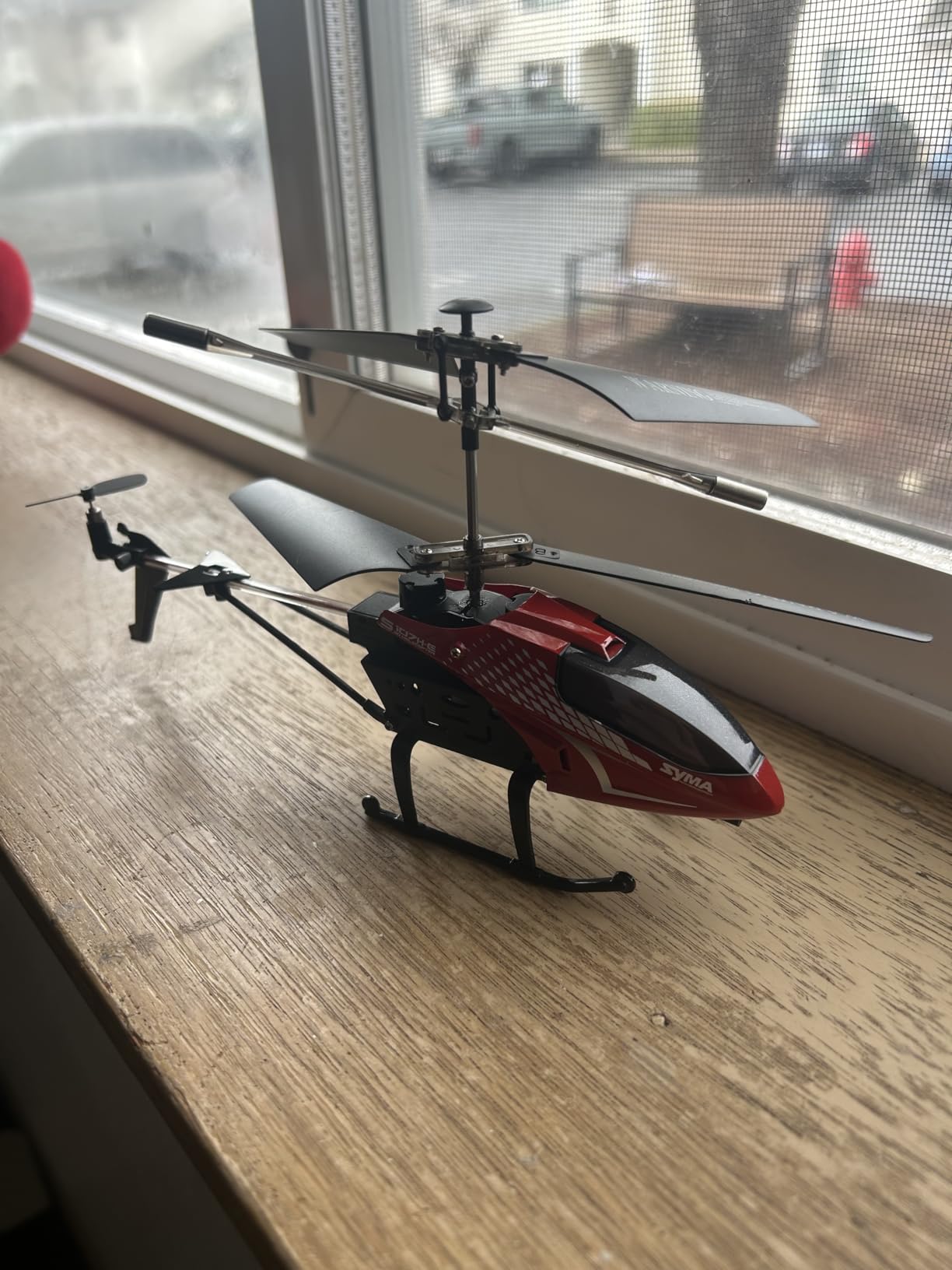 SYMA RC Helicopter, Remote Control Helicopter with 40 Mins Flight Time(2 Batteries), Auto Obstacle Avoidance, 7 LED Lights and Altitude Hold, Gifts Toys for Kids 8-12 customer photo 2