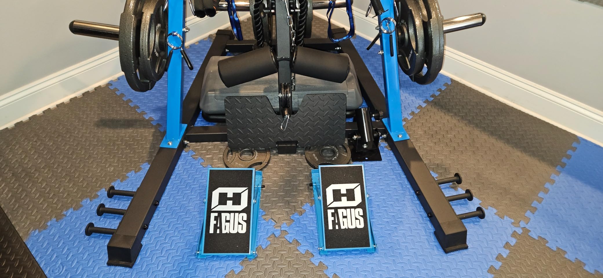 All in One Home Gym System Workout Station, Multi-Function Smithe Machine Power Cage with Cable Crossover System, Tripe-Sided Independent Load Posts, Functional Trainer for Full Body Training customer photo 2