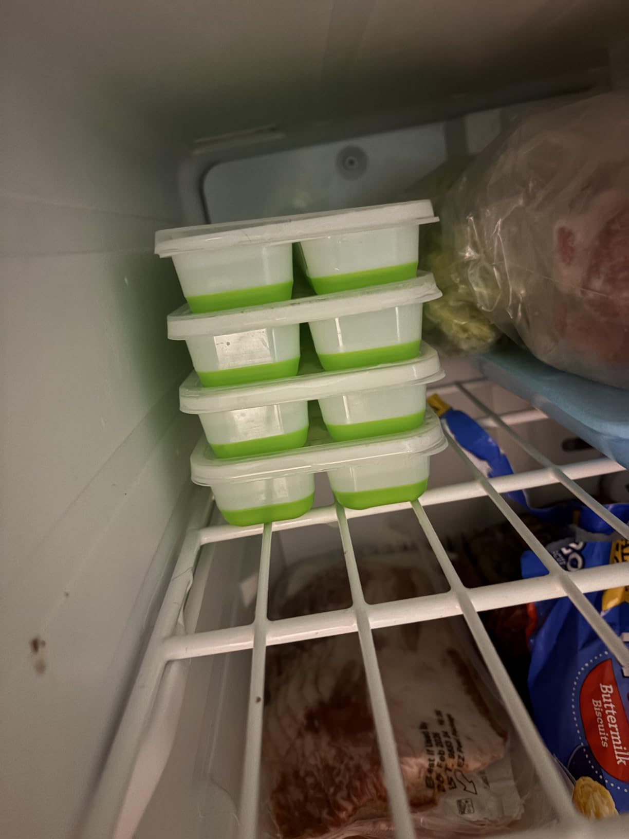 Ice Cube Tray with Lid, 2 Packs 28 Cubes Durable Stackable Ice Cube Trays for Freezer with Removable Lids, Easy-Release Plastic & Silicone Ice Tray for Cocktail, Coffee customer photo 1