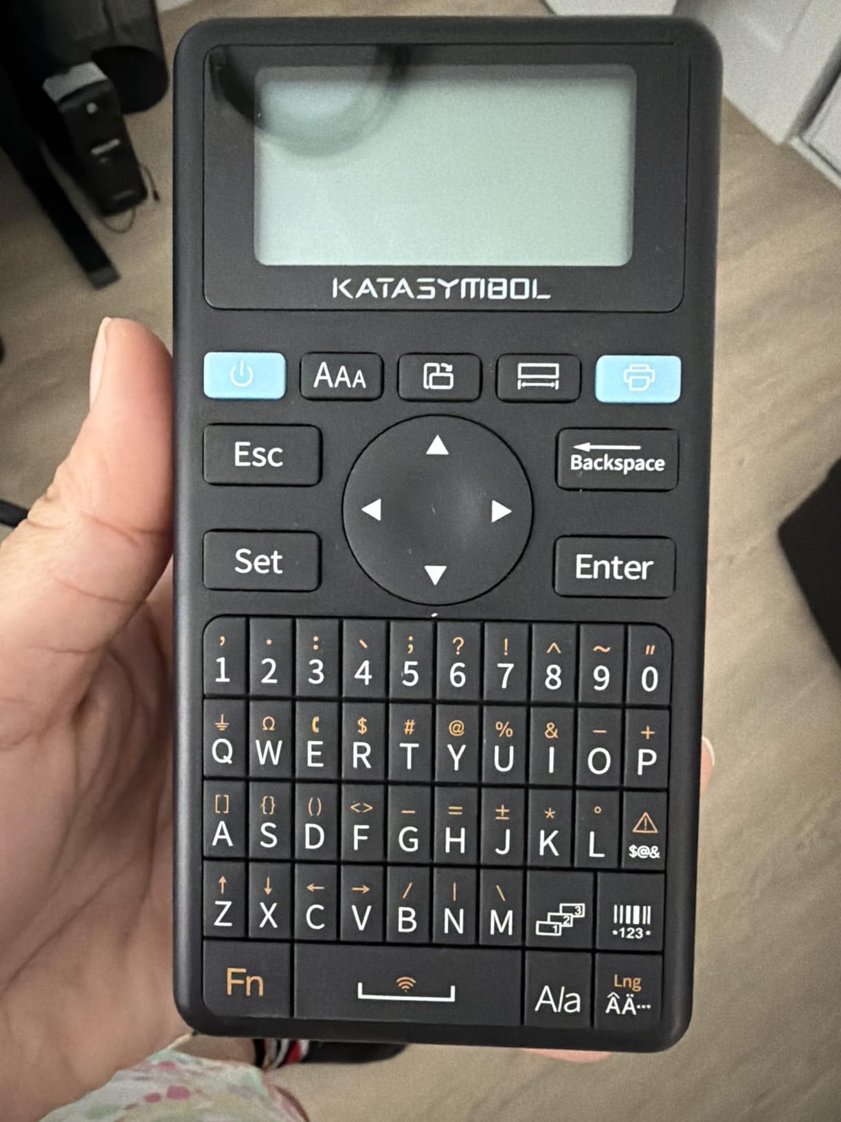 SUPVAN E11 Bluetooth Label Maker Machine with 4 Tapes, Support Keyboard and App with 30+ Fonts and 660+ Icons, Rechargeable Inkless Labeler for Home, Kitchen, Office, School, Organization, Black customer photo 2