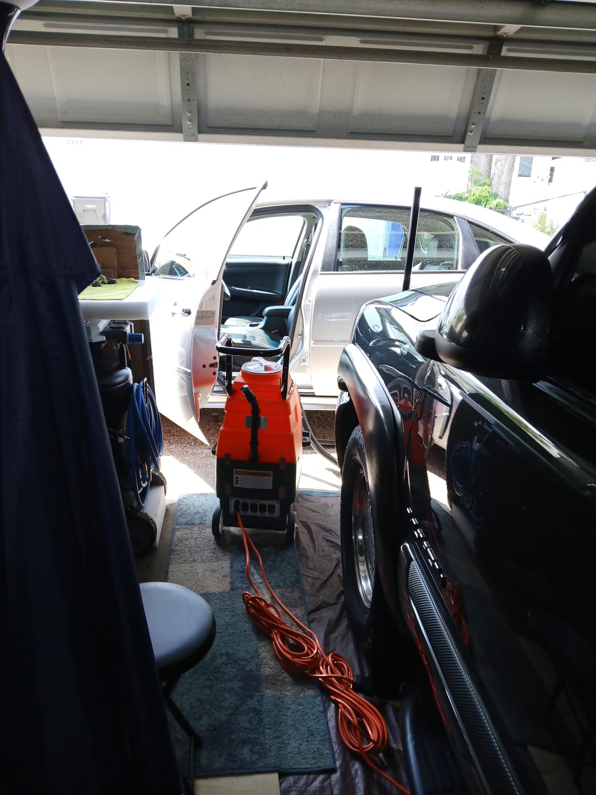 Commercial Heated Carpet and Upholstery Extractor Cleaning Machine, 5.3-gal Recovery Tank, 1.34 HP Vacuum, 160 PSI Pump, 149°F Water, Professional Use customer photo 2