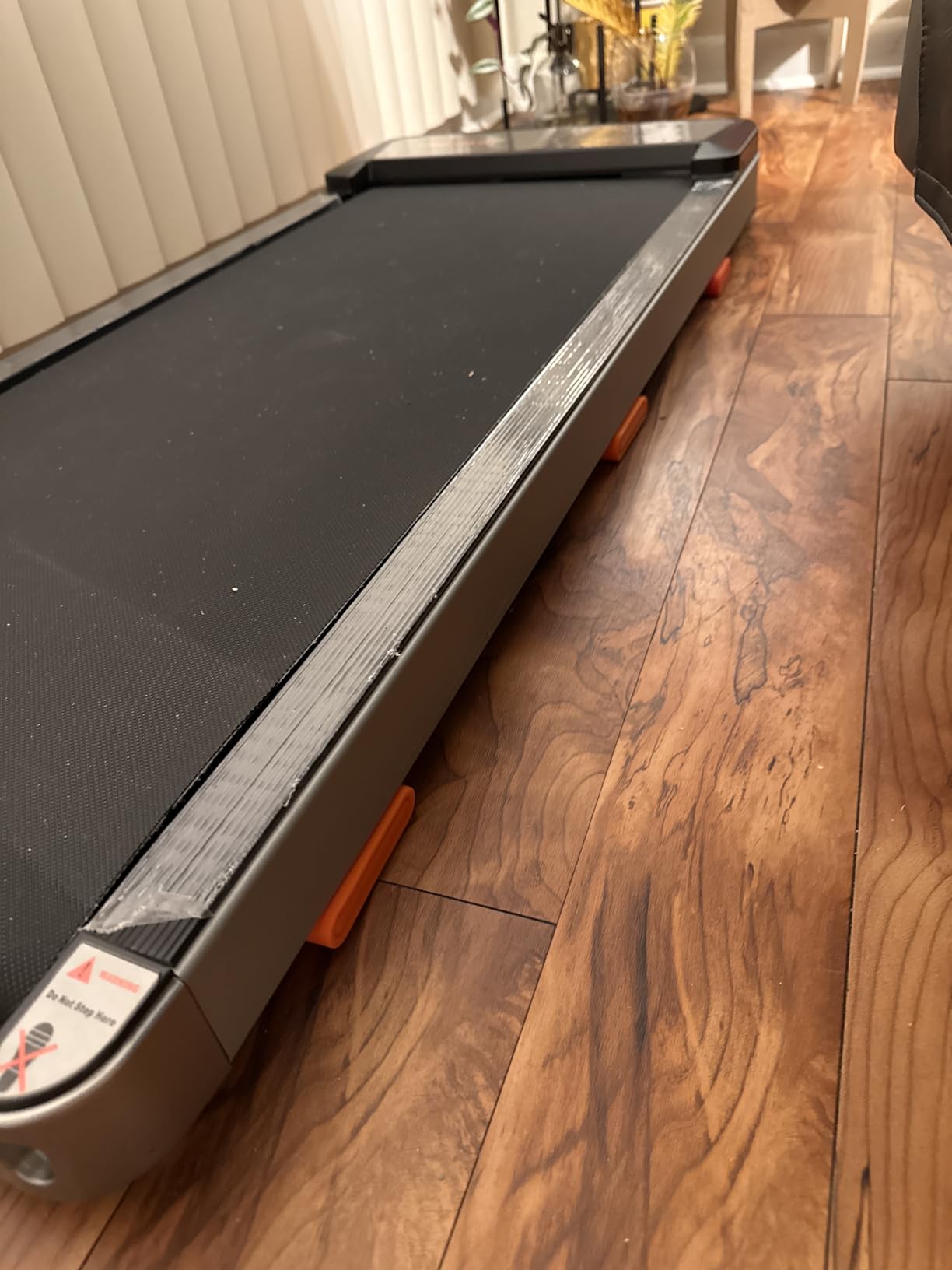 Walking Pad, Treadmill with Incline for Home Office, 2.5HP Portable Under Desk Treadmill with 265 Lbs Capacity, Remote Control, LED Display customer photo 2