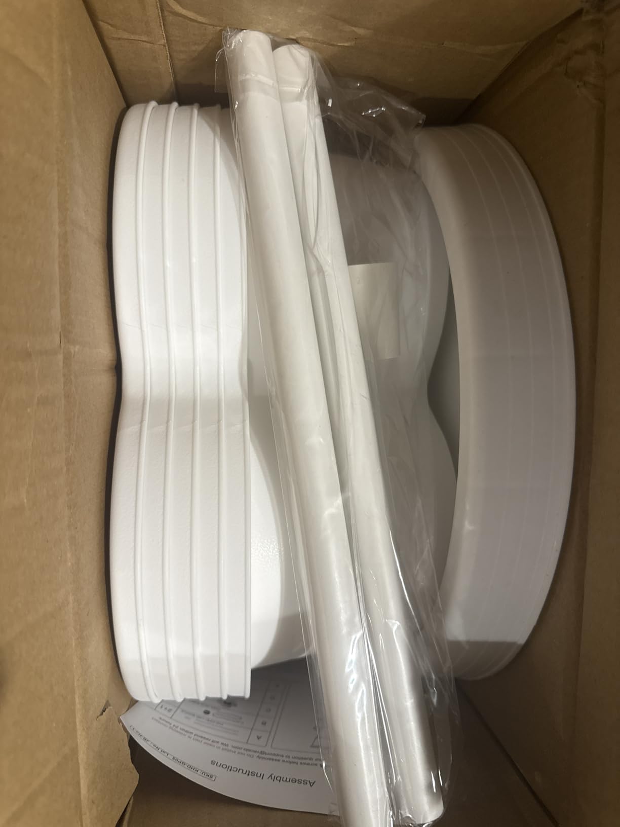 VECELO 5 Tier Vertical Garden Planter, Self Watering Stackable Planters with Wheels for Strawberries, Herbs, Flowers, Vegetables, White customer photo 1