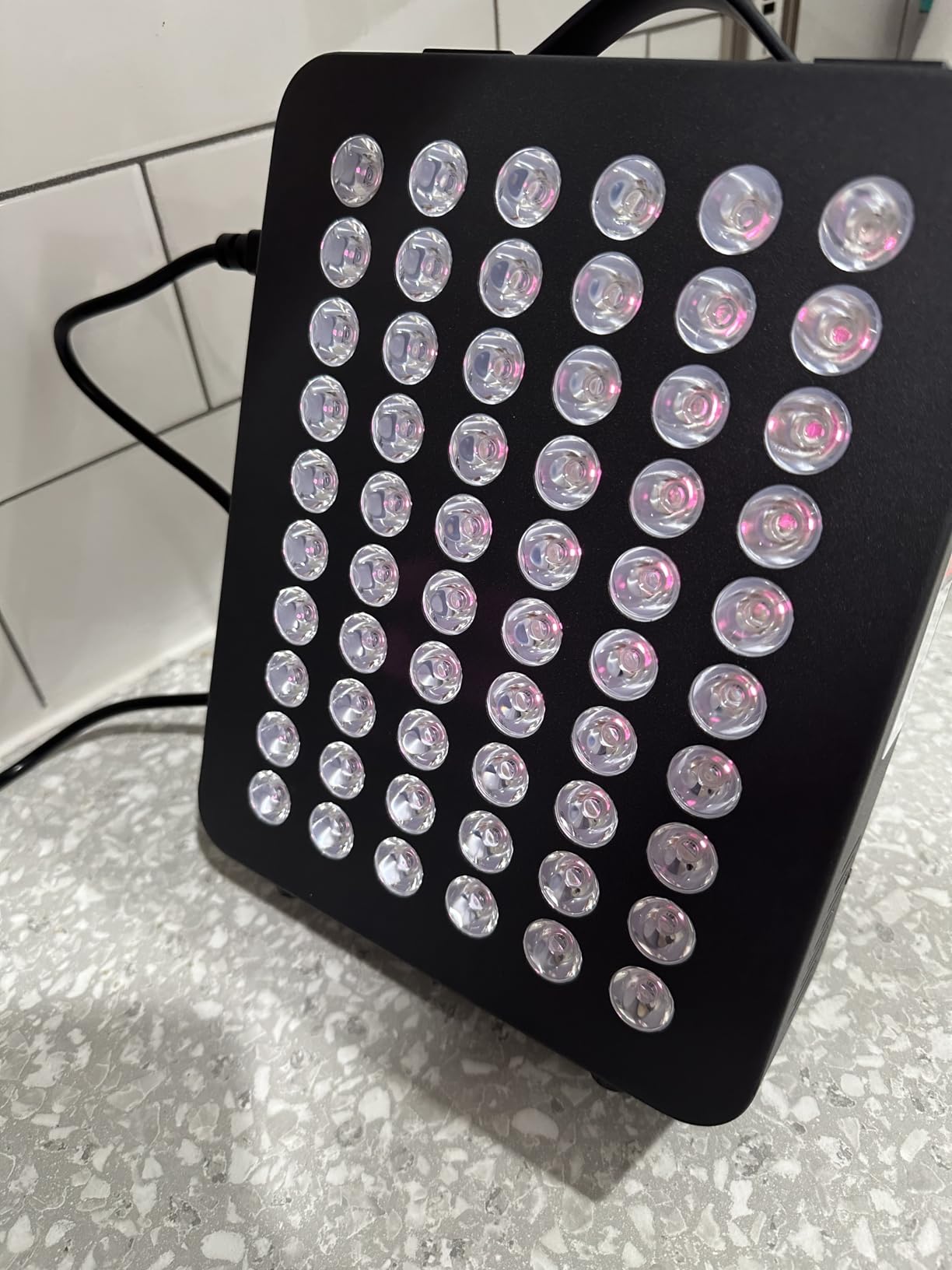 Red Light Therapy for Body, 660nm 850nm Near Infrared Light Therapy Panel, 60 Dual Chip LED Device with 300W of Power, Ideal for Body, Face, Improve Sleep, Skin Health, Includes Hanging Kit & Handle customer photo 1