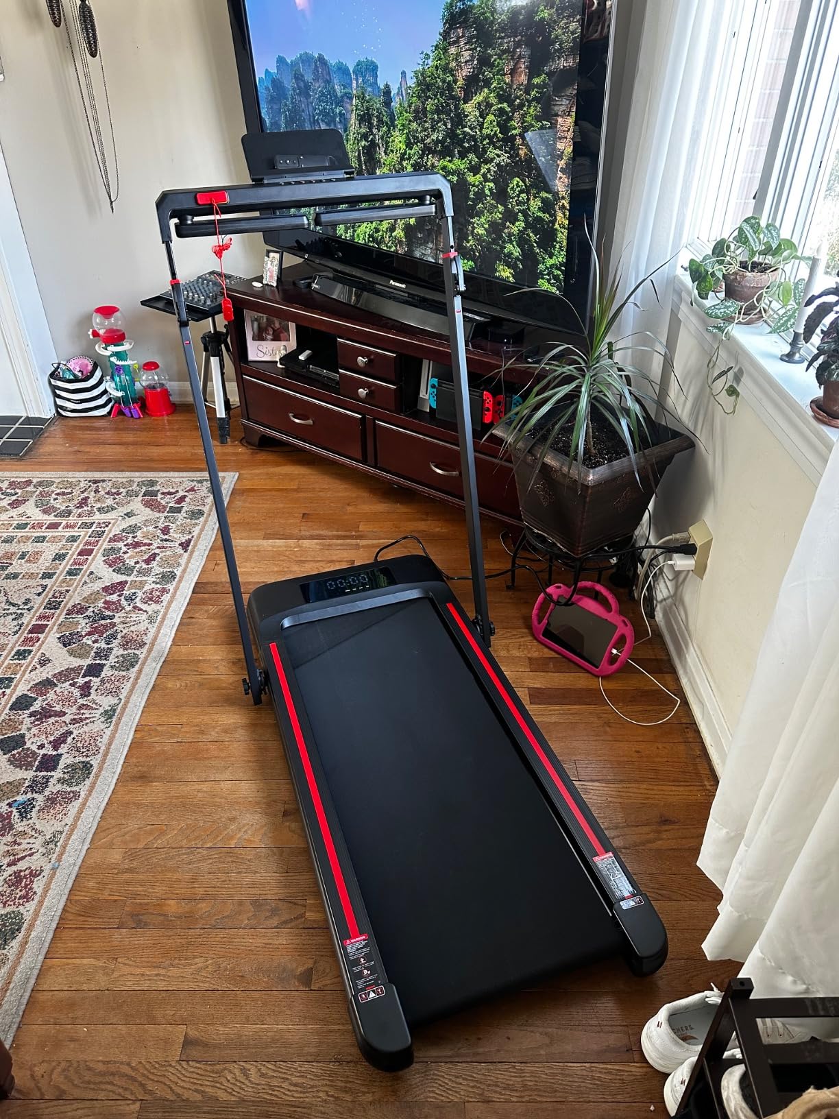 Walking Pad Treadmill with Desk Workstation, 3.0HP Under Desk Treadmills with 8% Incline Handle Bar, Foldable Portable Treadmill for Home Office, 300lbs Capacity, Remote Control, APP customer photo 2