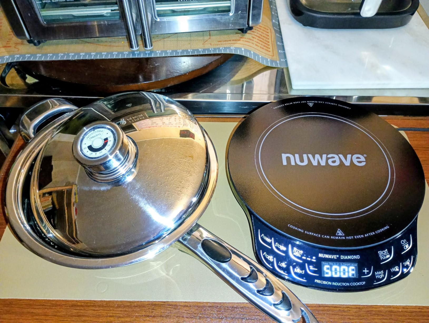 Nuwave Portable Induction Cooktop Diamond with Probe, Advanced Countertop Burner, 91 Temps from 100°F to 500°F, 12