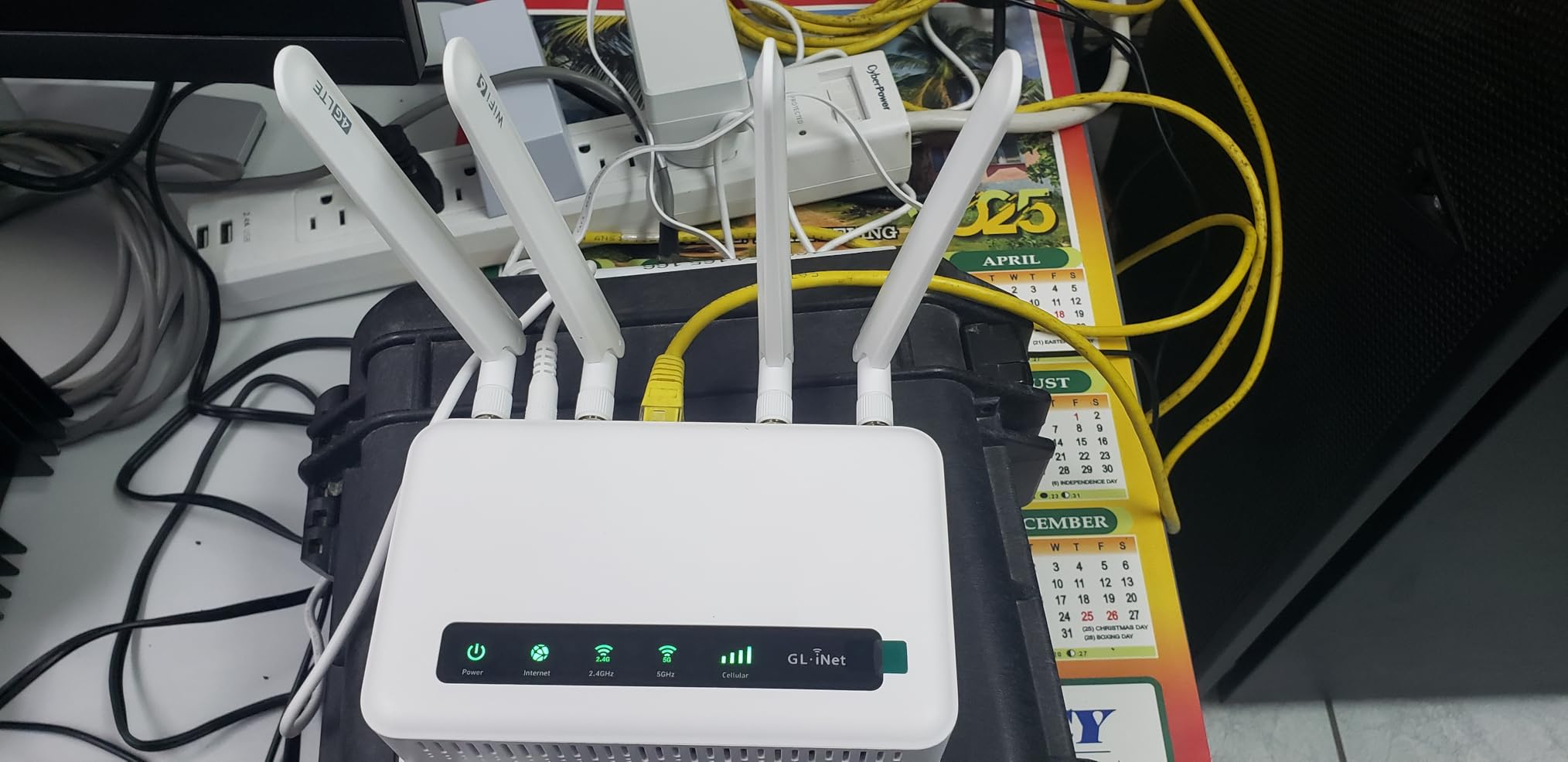 GL-X2000(Spitz Plus) Cellular Gateway 4G LTE Router for Home, RV, Road trips, Offices, CAT 12, Wifi 6 Router, Detachable Antennas, Dual-SIM, T-Mobile & AT&T IoT Certified, OpenVPN, WireGuard (NA Only) customer photo 1